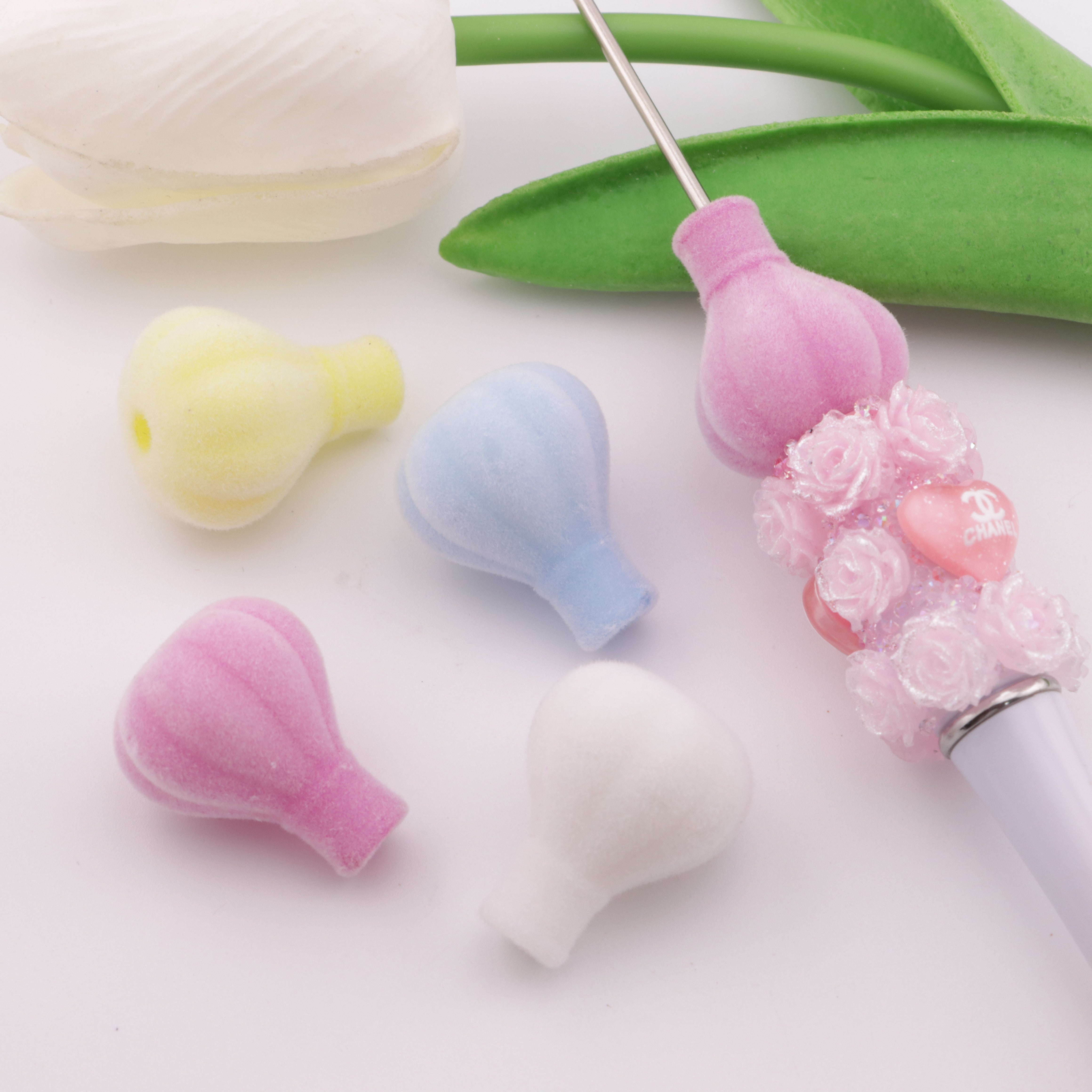 FS2321- Flocked Hot Air Balloon Beads