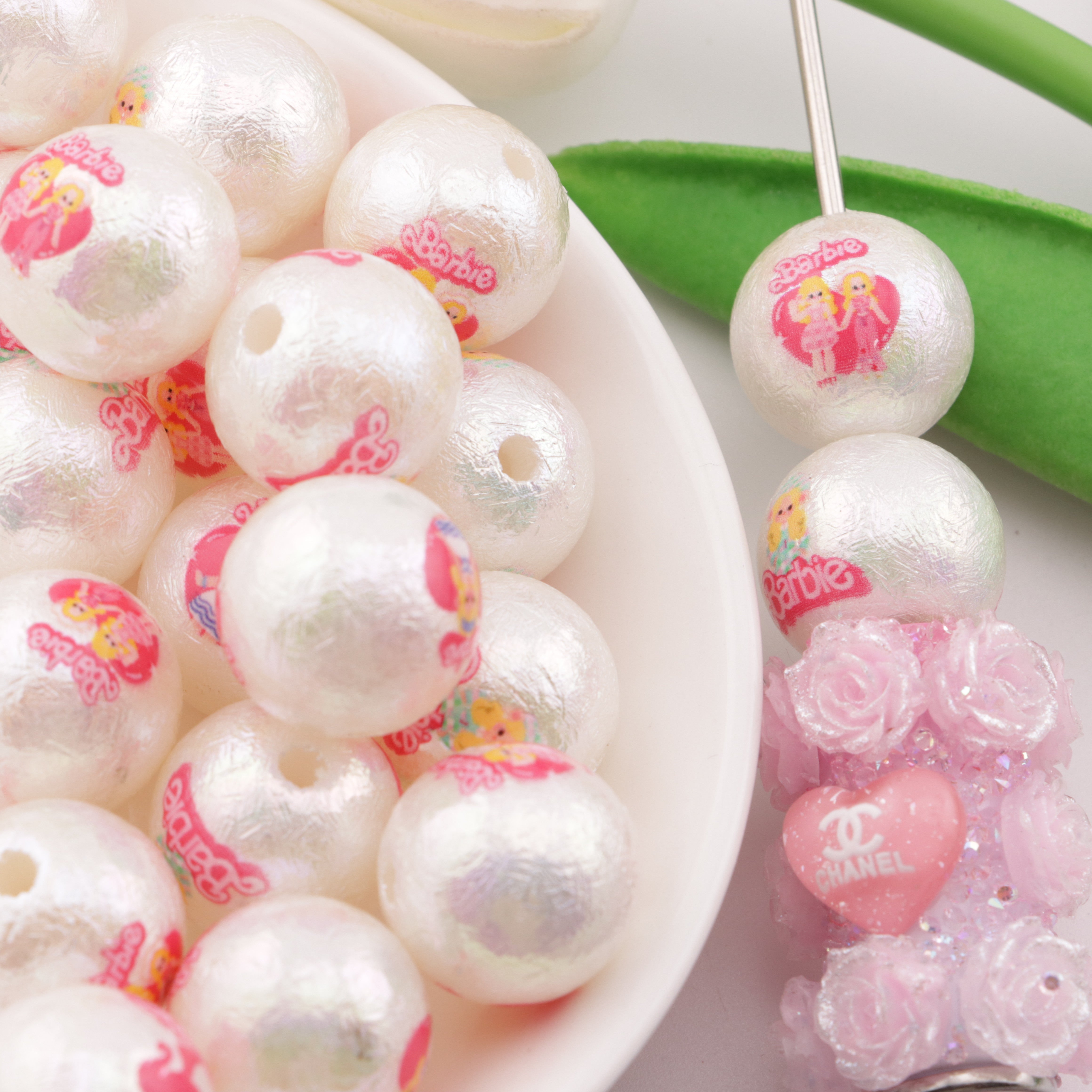 FS3052- 16mm Barbie Printed Beads