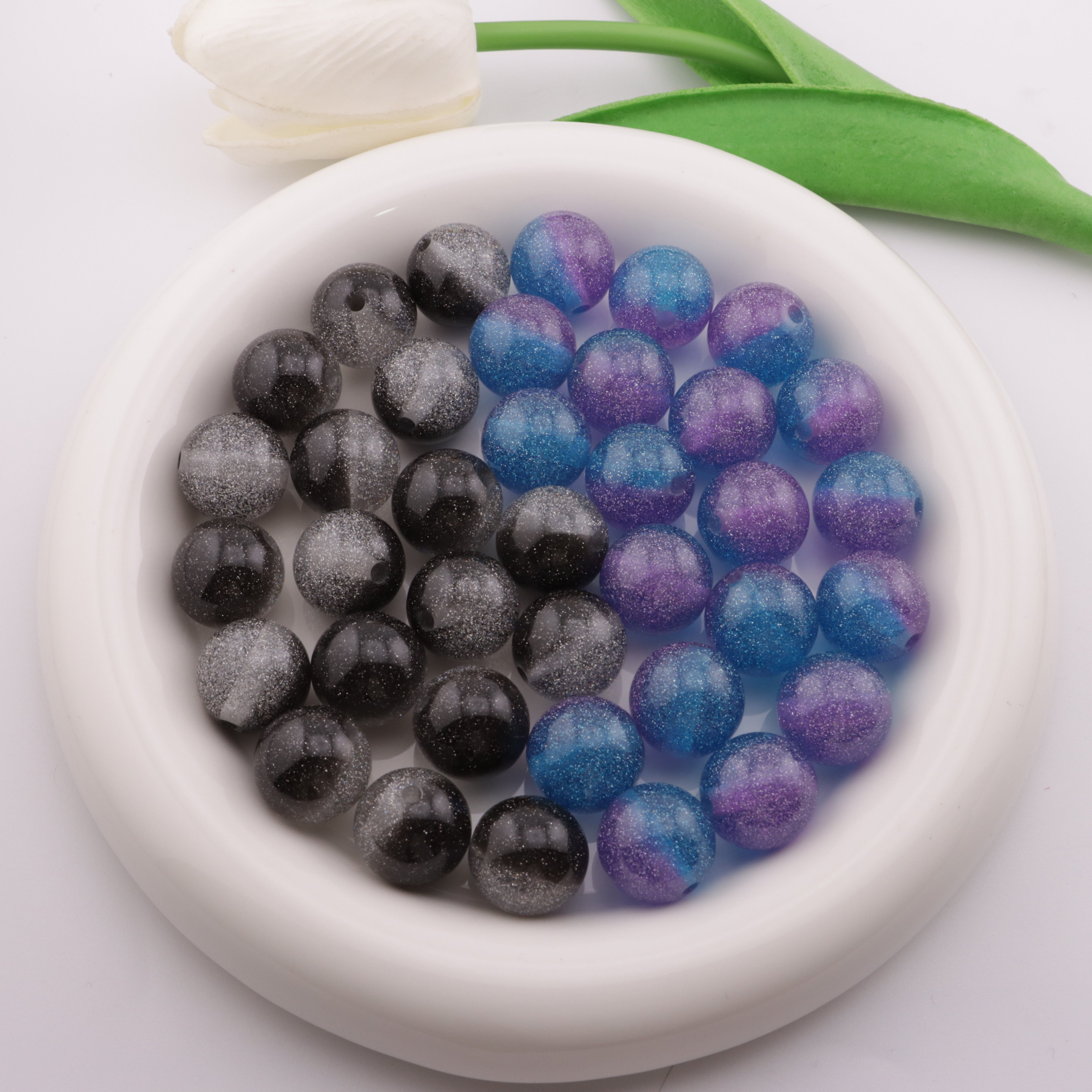 FS3544- 16mm Gradient Flashing Resin Beads