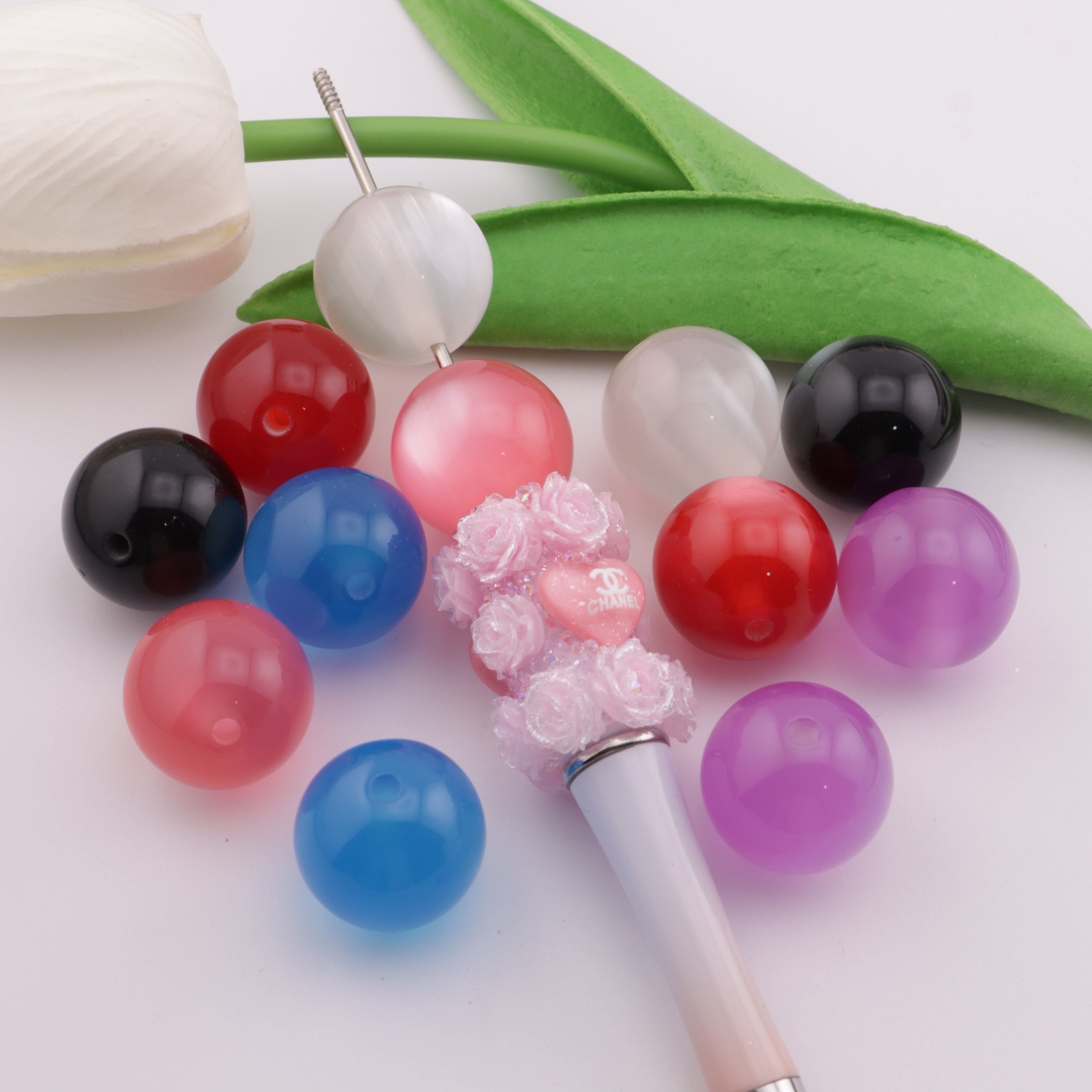 FS3536- 20mm Cat's Eye Resin Beads