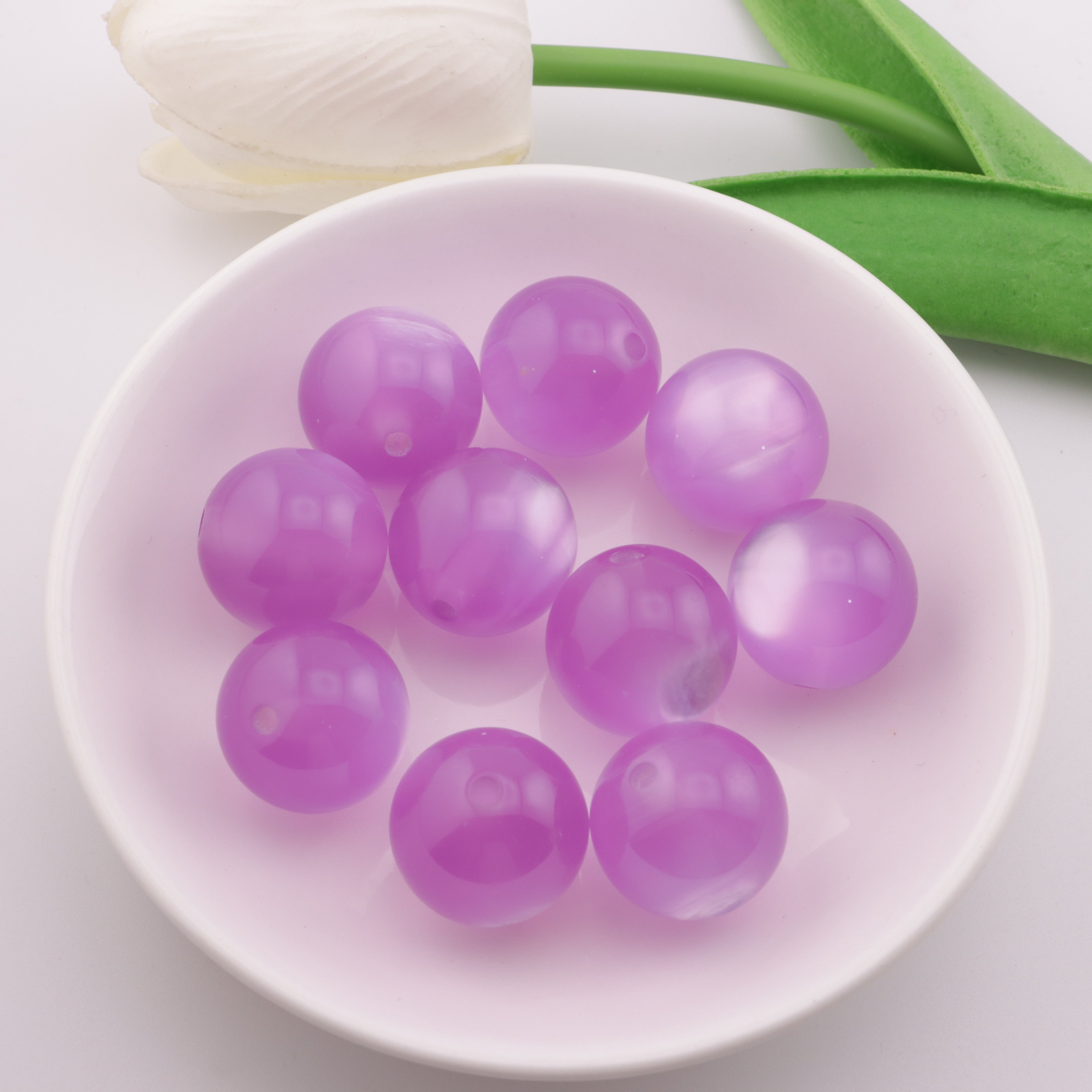 FS3536- 20mm Cat's Eye Resin Beads