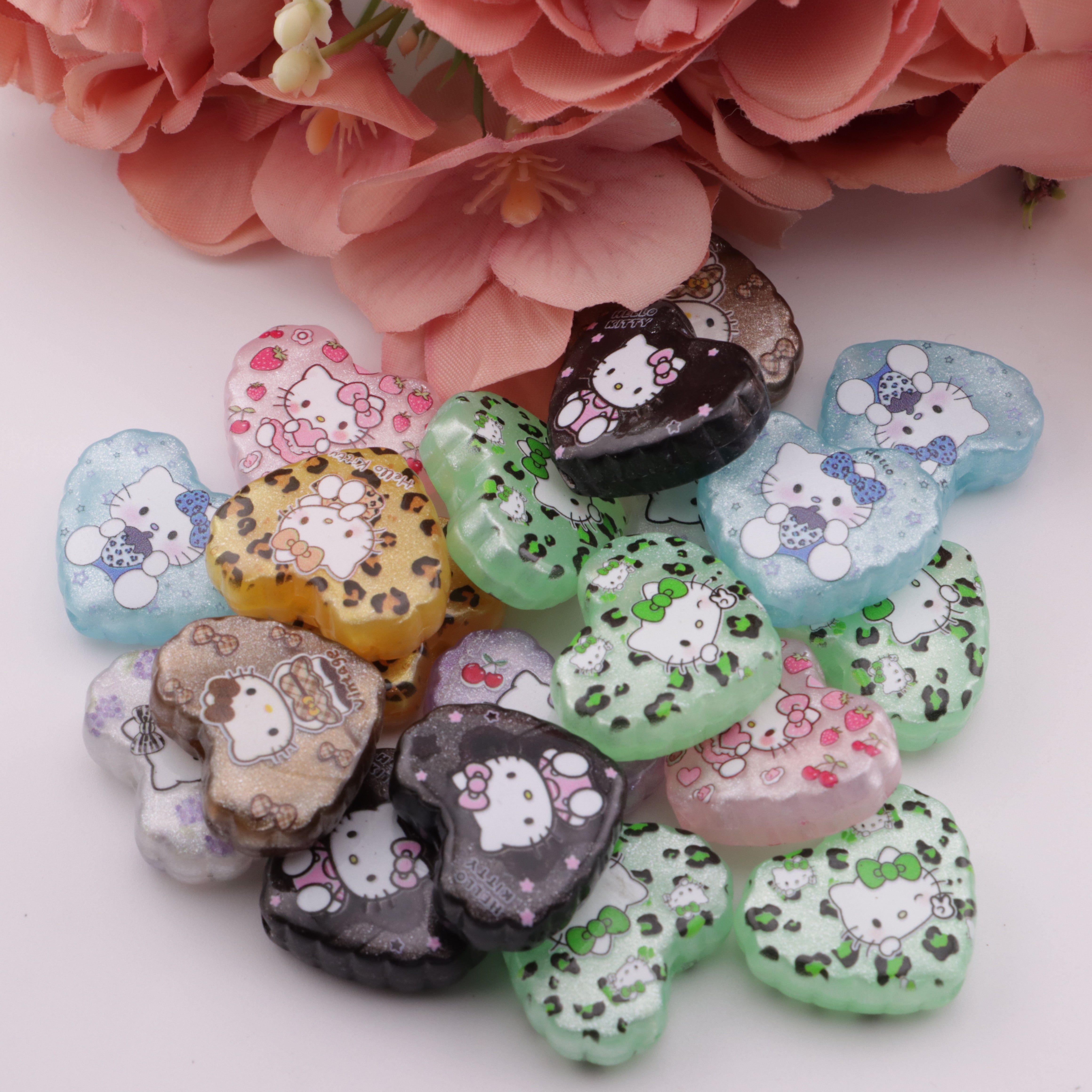 FS5050- 22*26Mm Hk Heart Beads Pearlescent Heart Beads