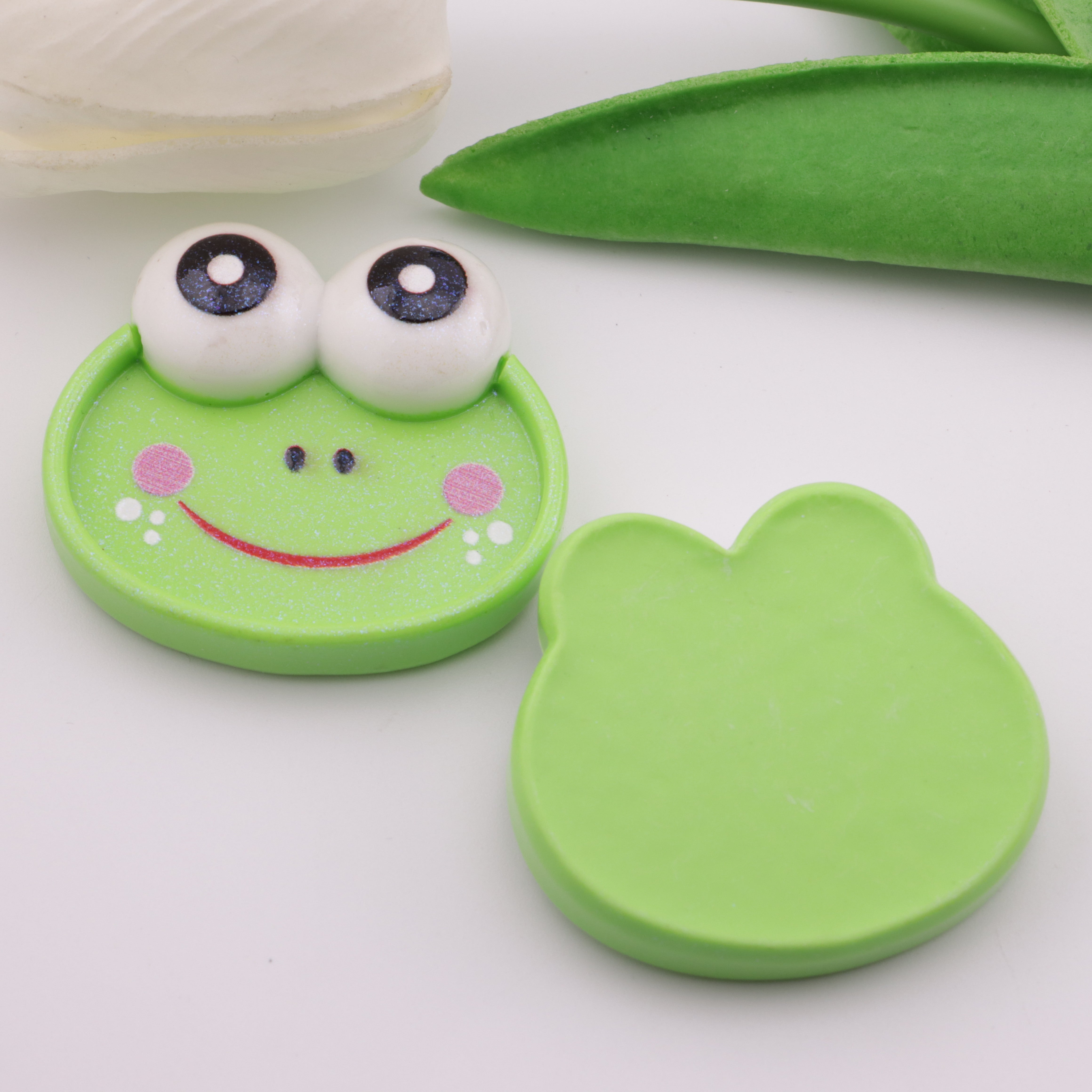 FS3280- Cartoon Plate Charms Cartoon Plates