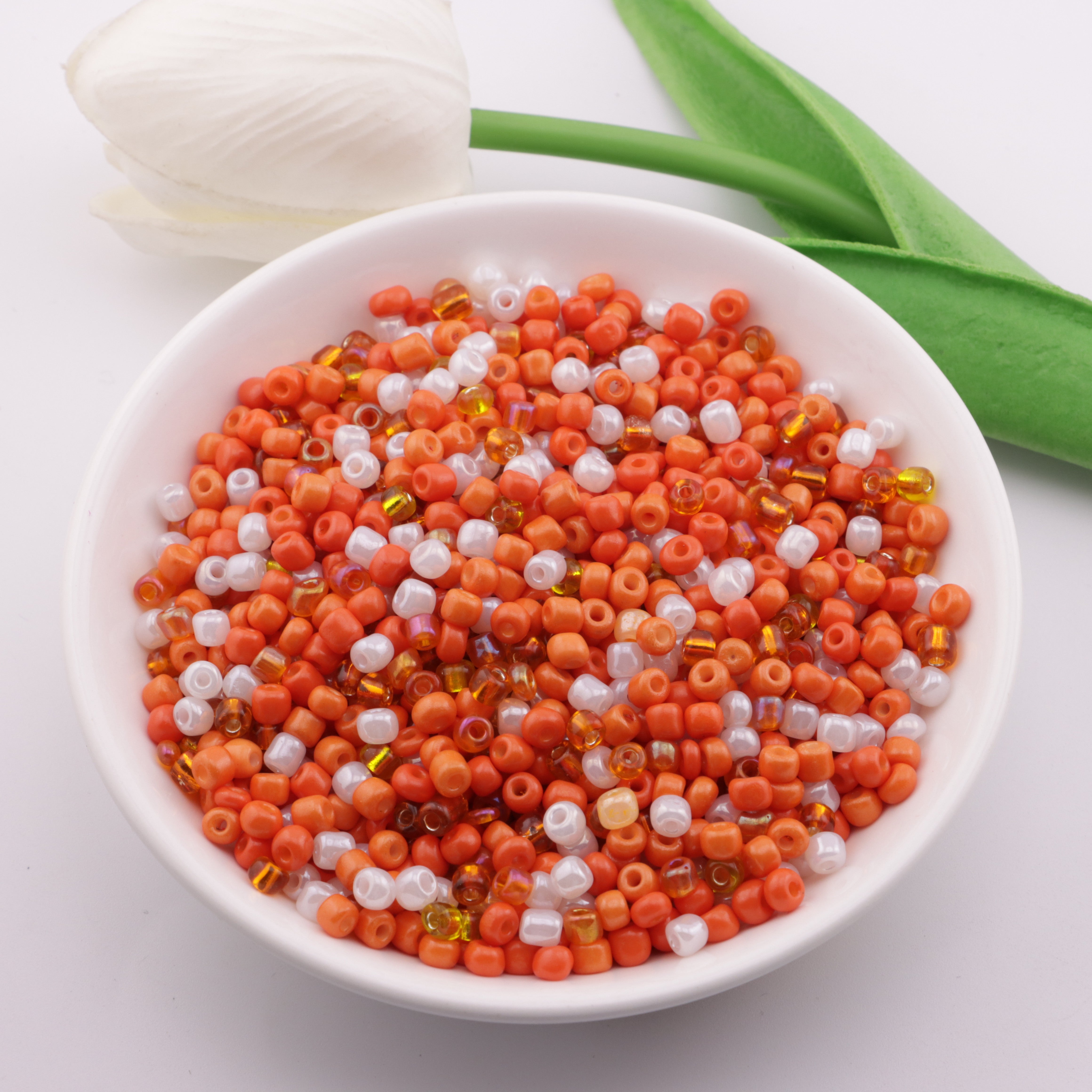 FS3054- 4mm Glass Rice Beads