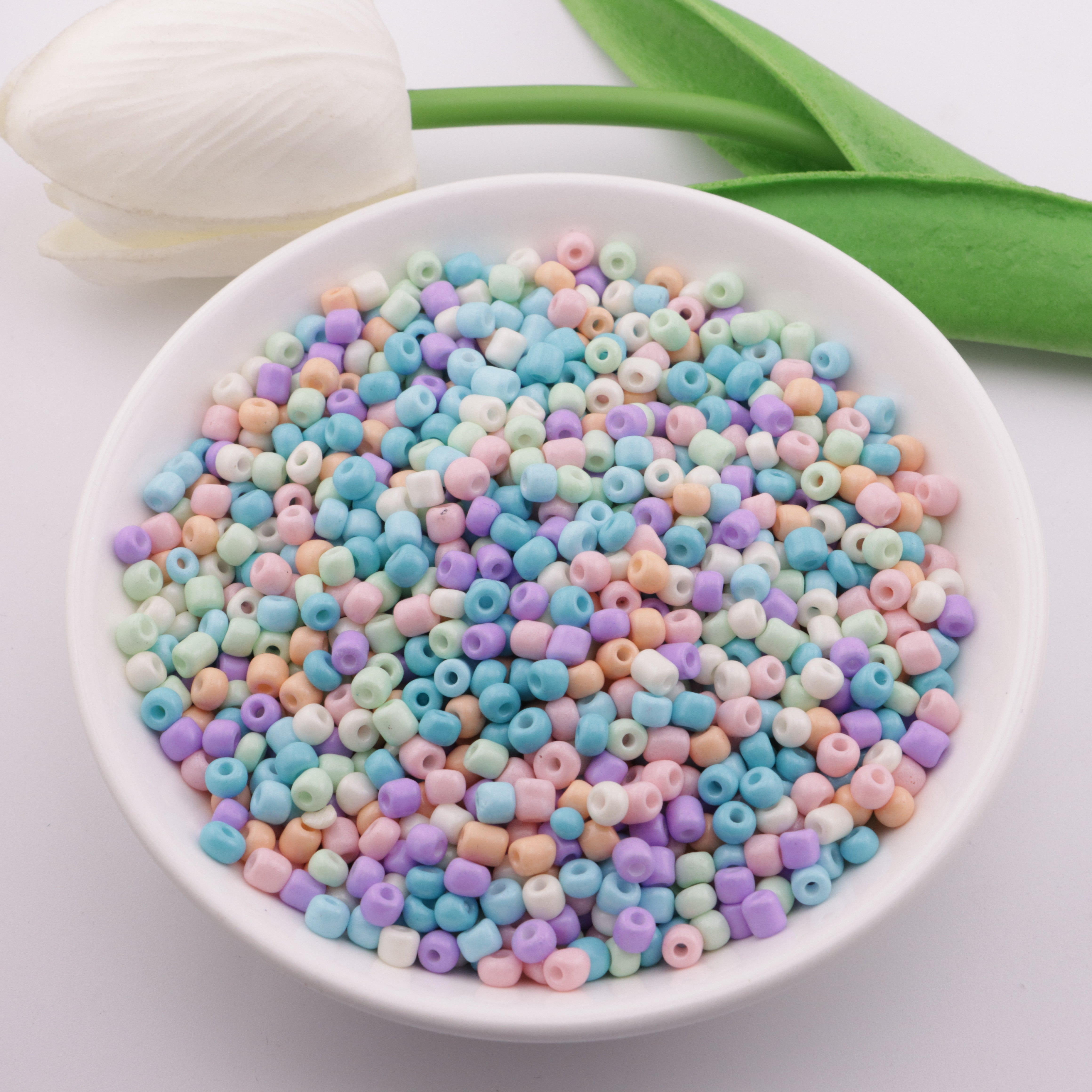 FS3054- 4mm Glass Rice Beads