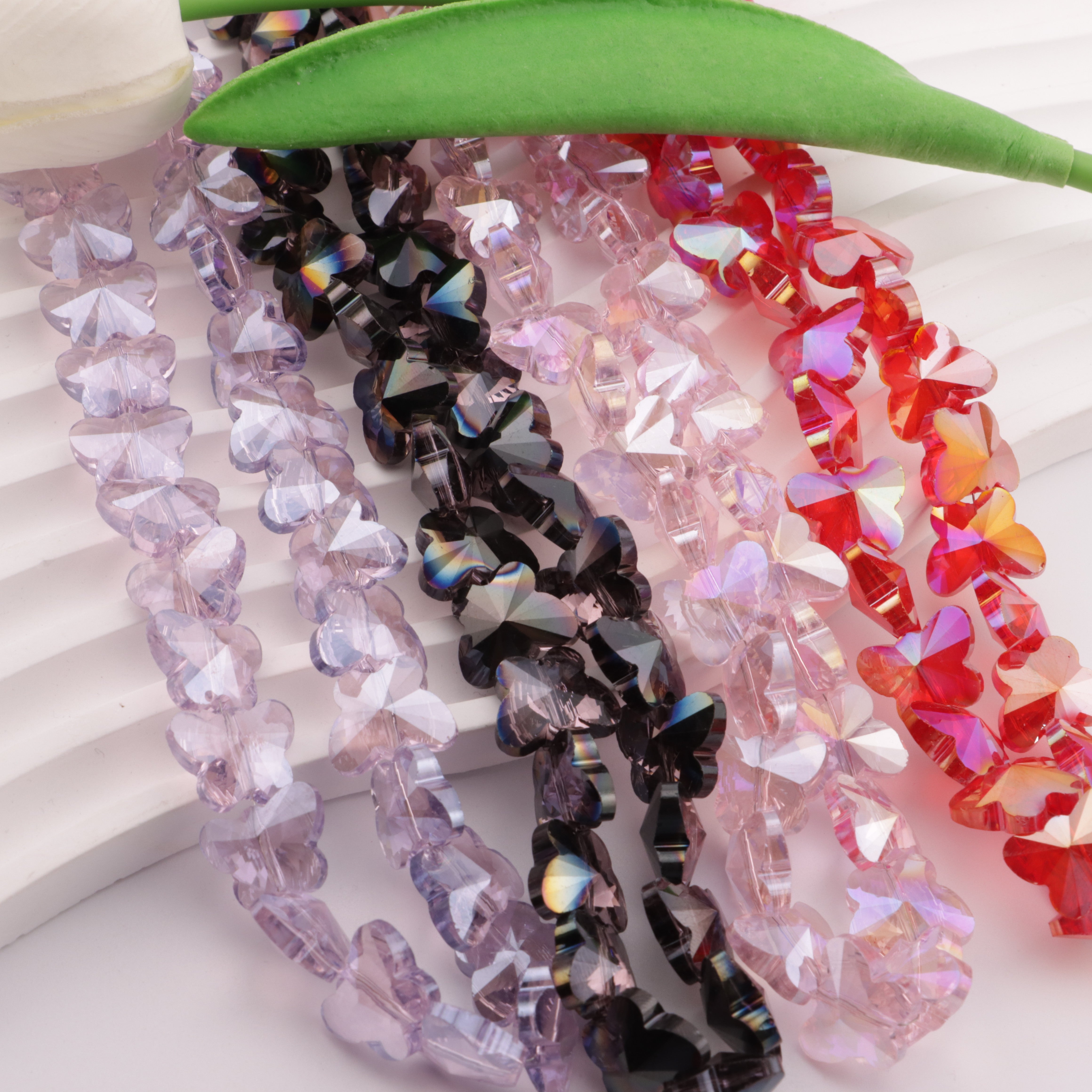 FS4580- 12*15mm 59-60PCS/Strand Special Color Butterfly Glass Beads
