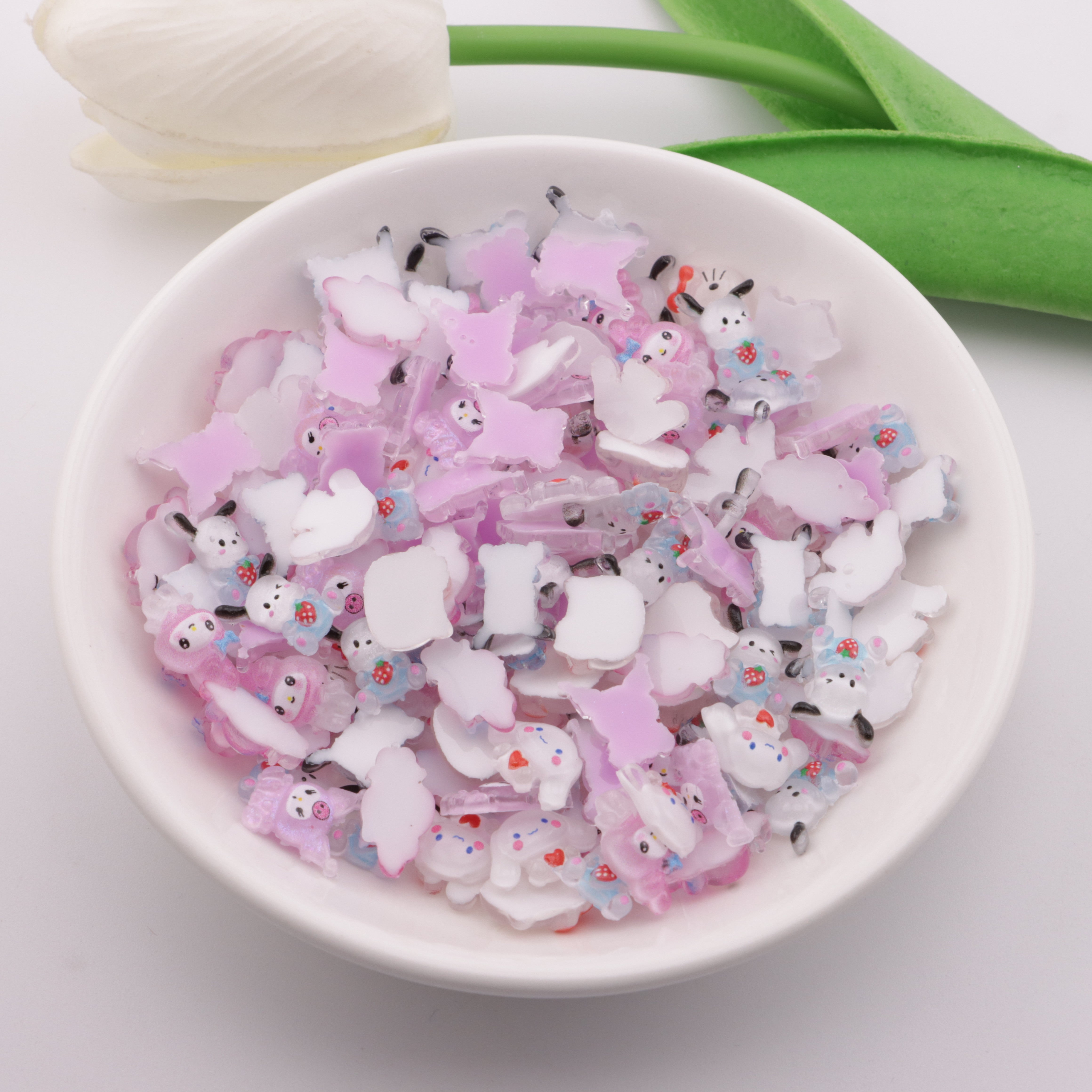 FS0972- Random Mixed Sanrio Resin Nail Charms For Making Fancy Pen Or Fancy Beads Or Nails