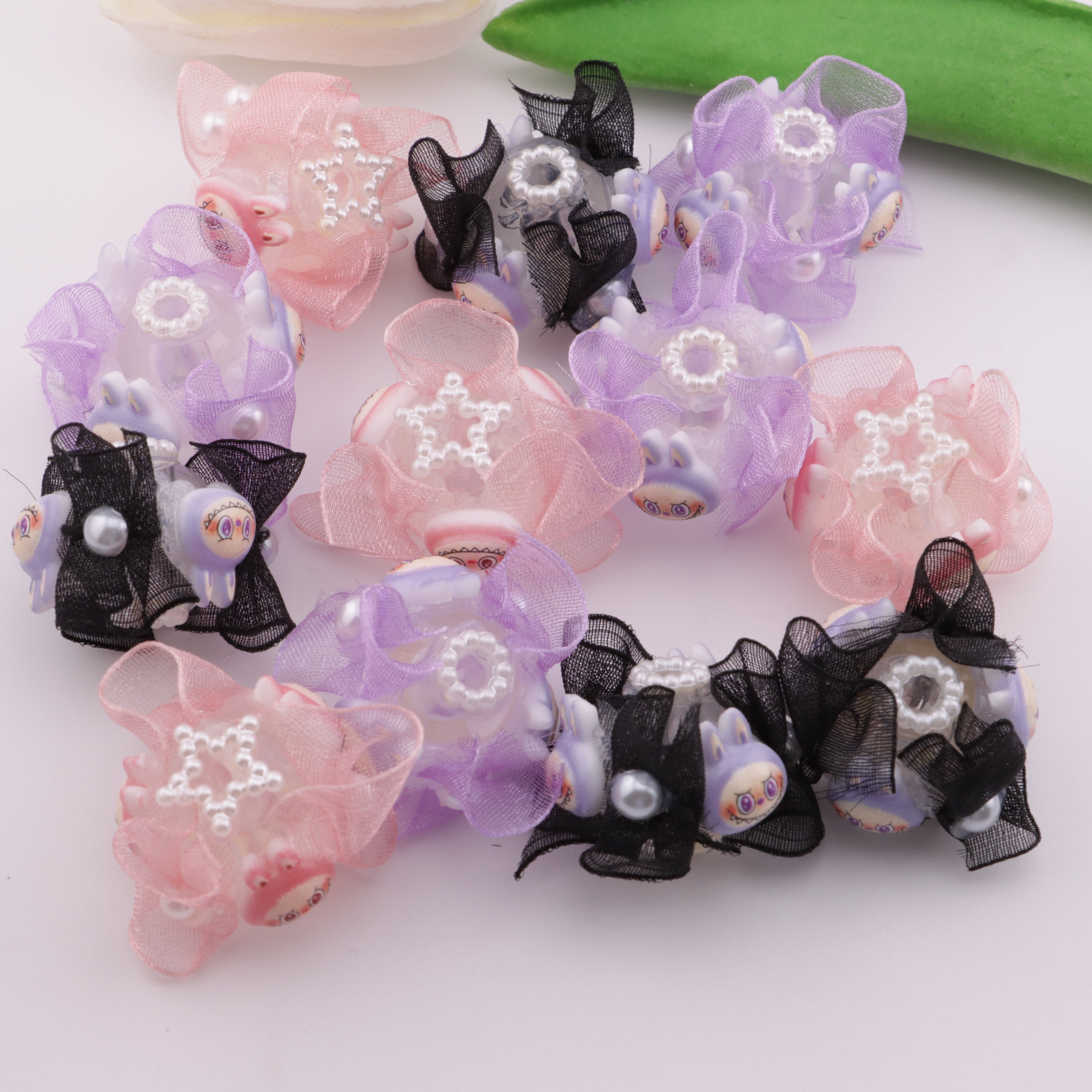 FS5719- Labubu Glow-in-the-Dark Hand-Painted Beads