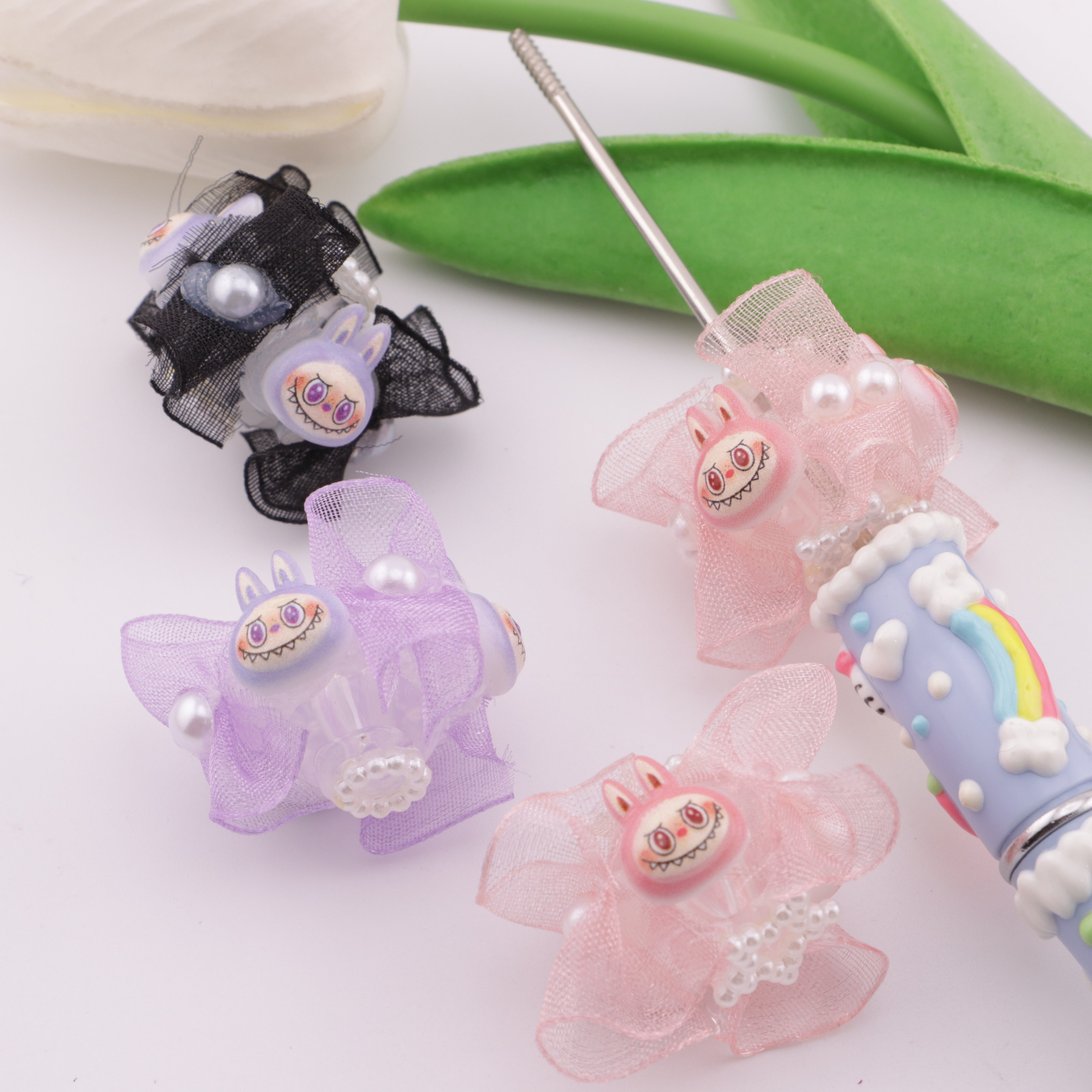FS5719- Labubu Glow-in-the-Dark Hand-Painted Beads
