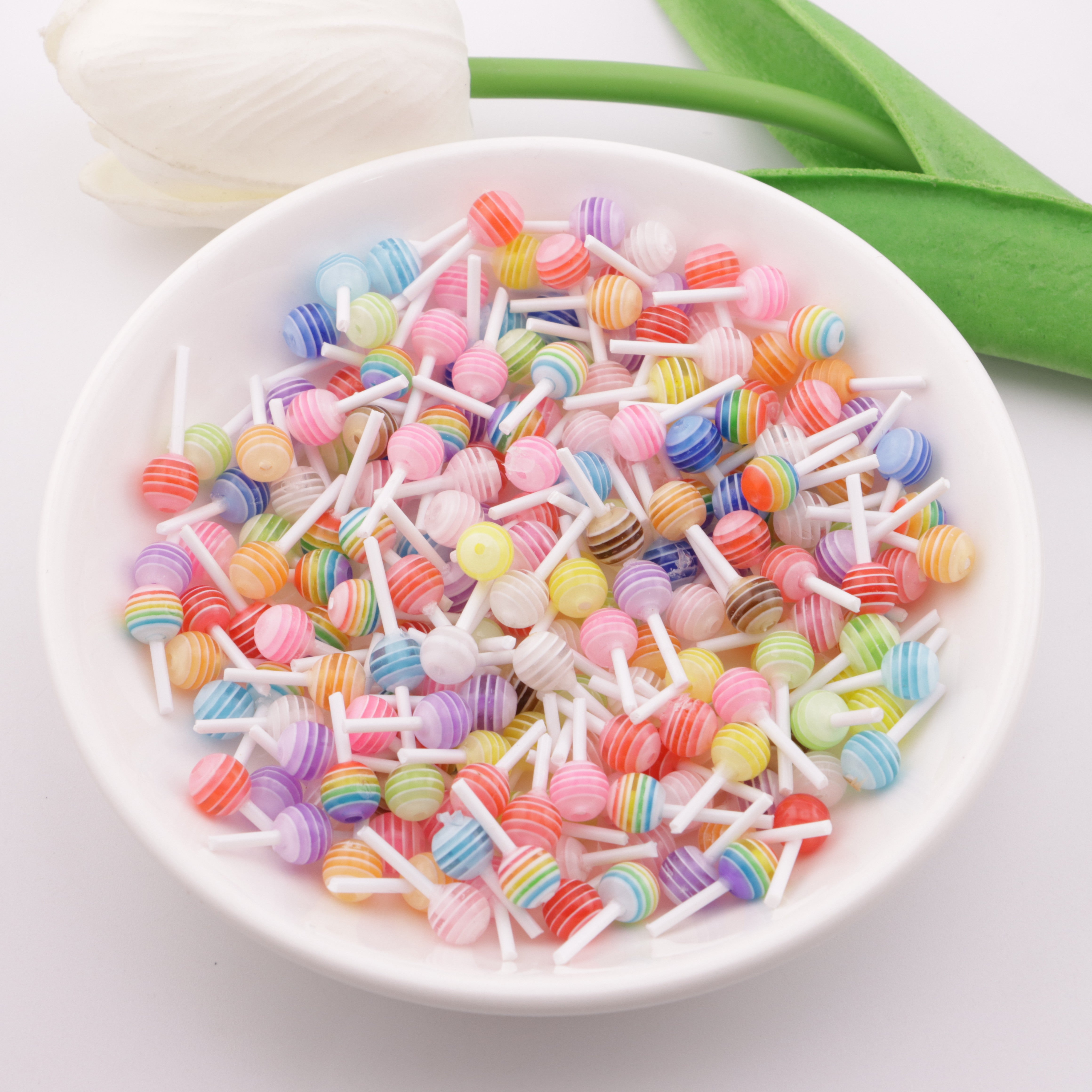 FS4996- 6mm Lollipop Resin Nail Stickers