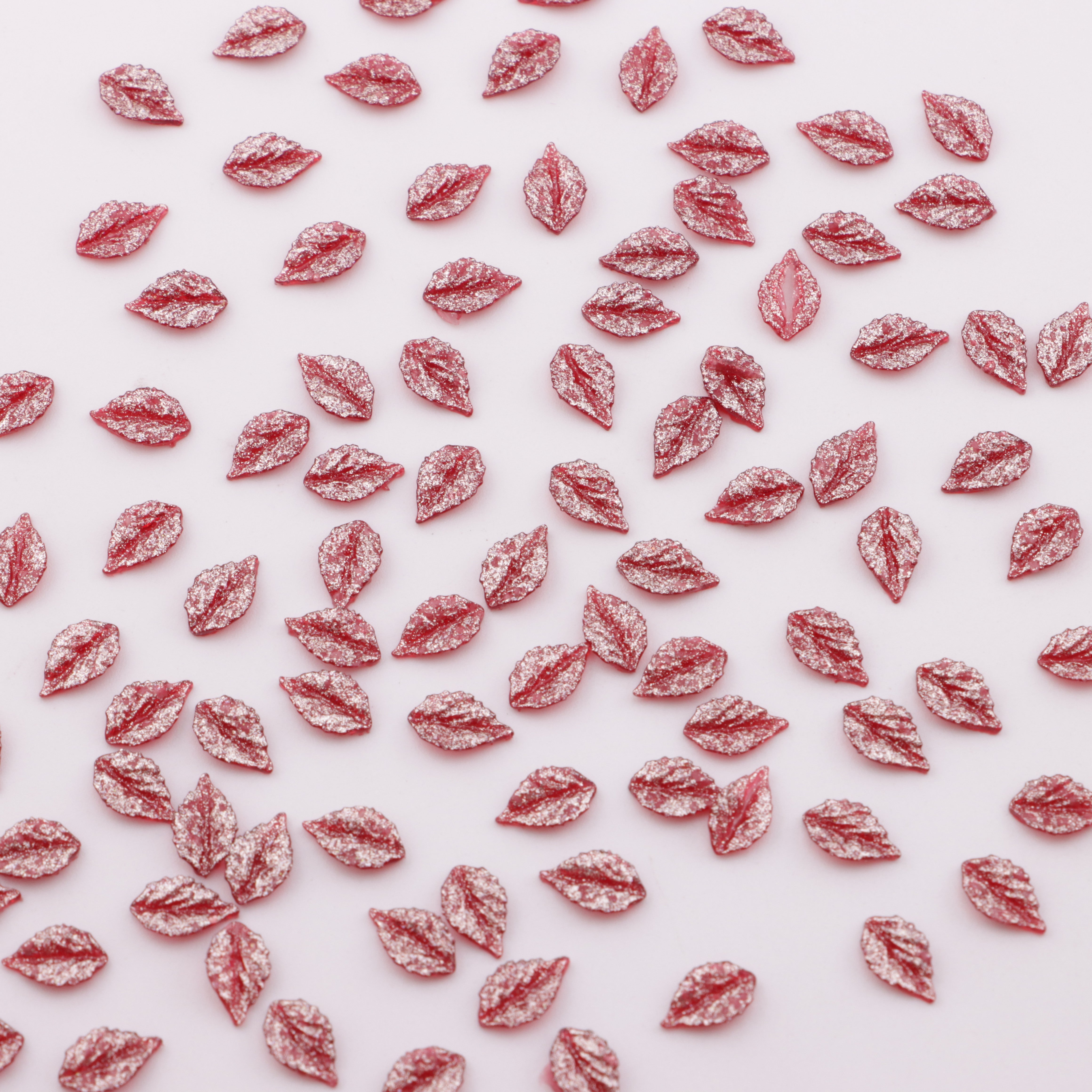 FS3984- 10mm Red Glowing Soft Leaf Charms Glow In The Dark Red Soft Leaves