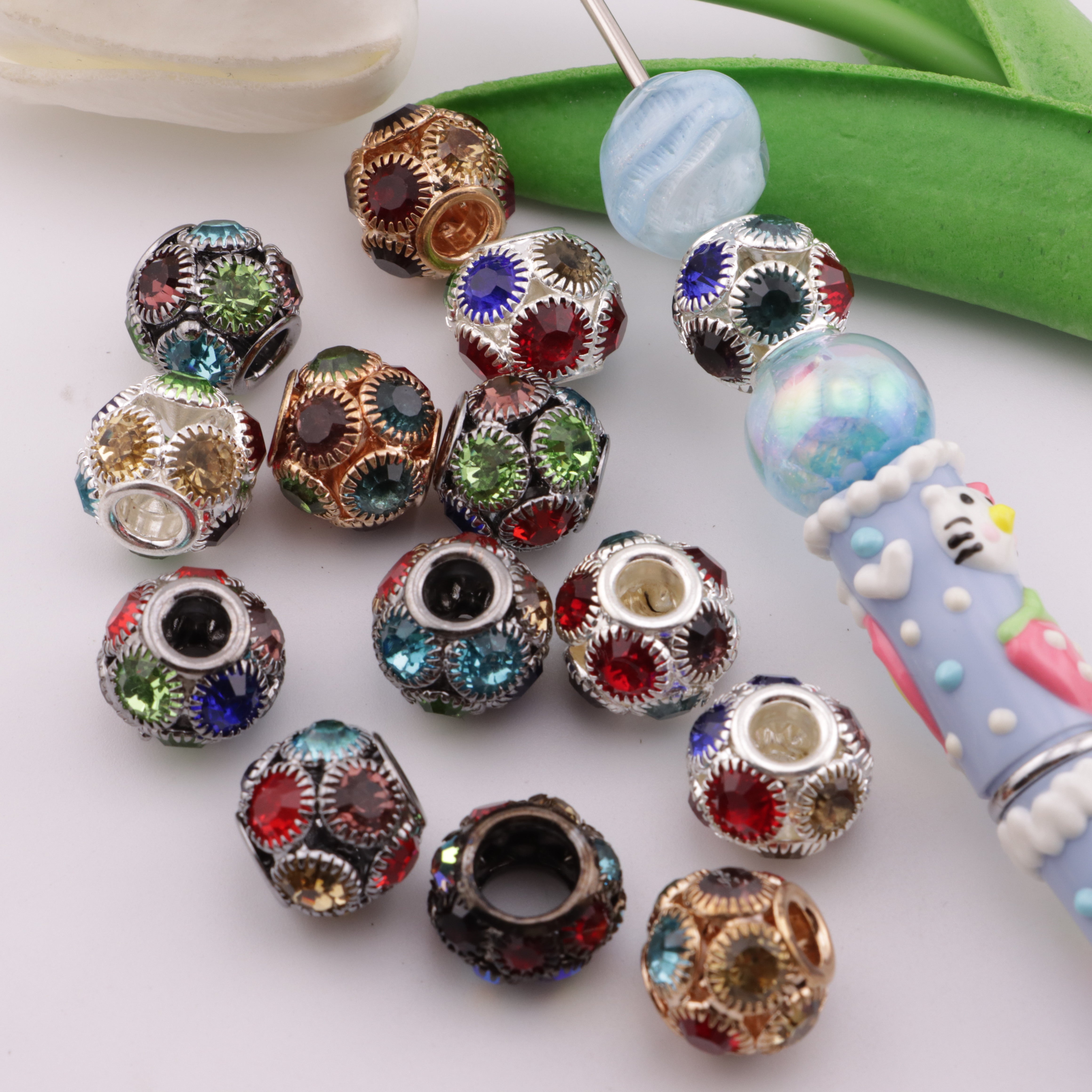 FS5441- 14mm Metal Alloy Spacer Beads With Diamonds