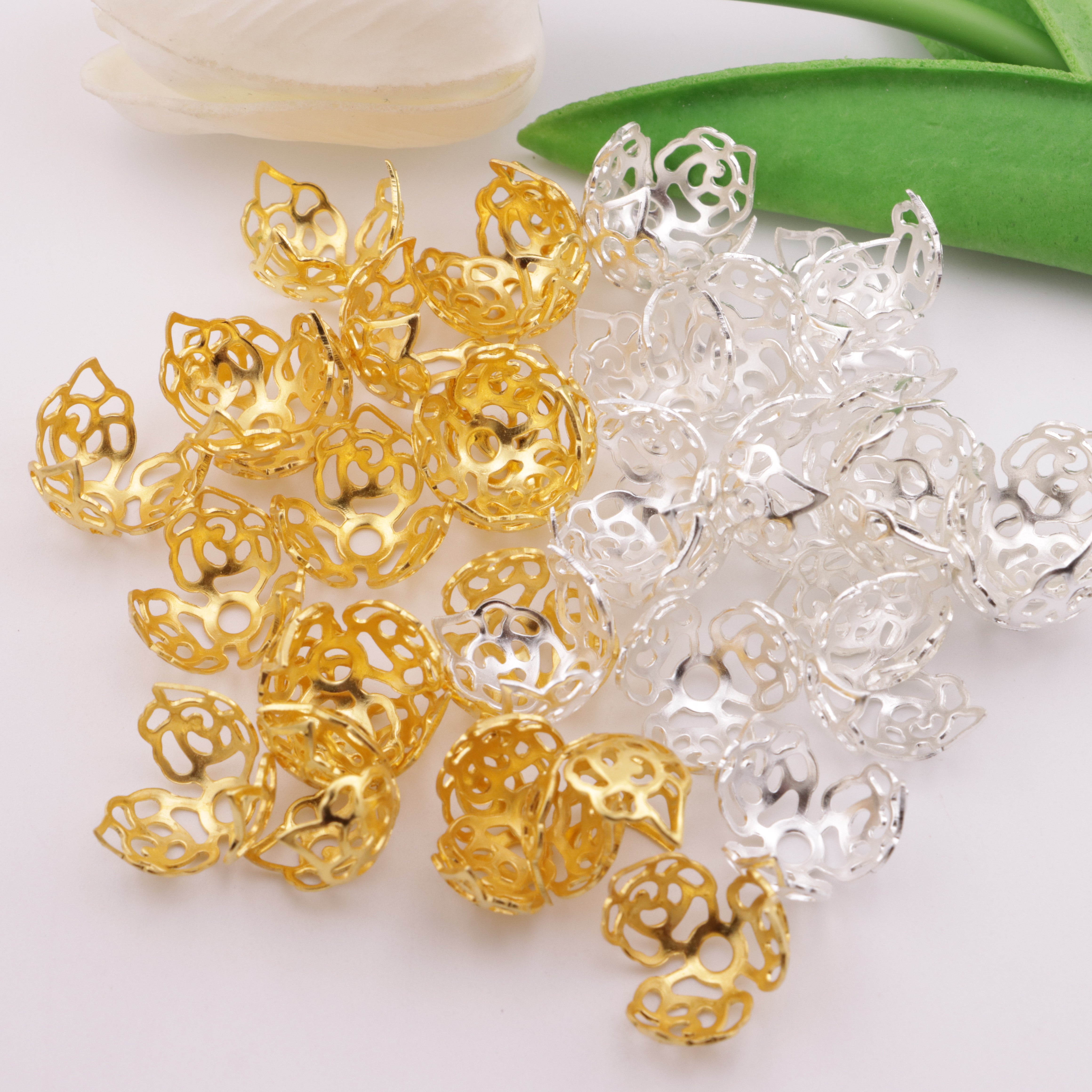 FS4578- Spacers Fit For 16mm Beads Three - Petal Flower Holder
