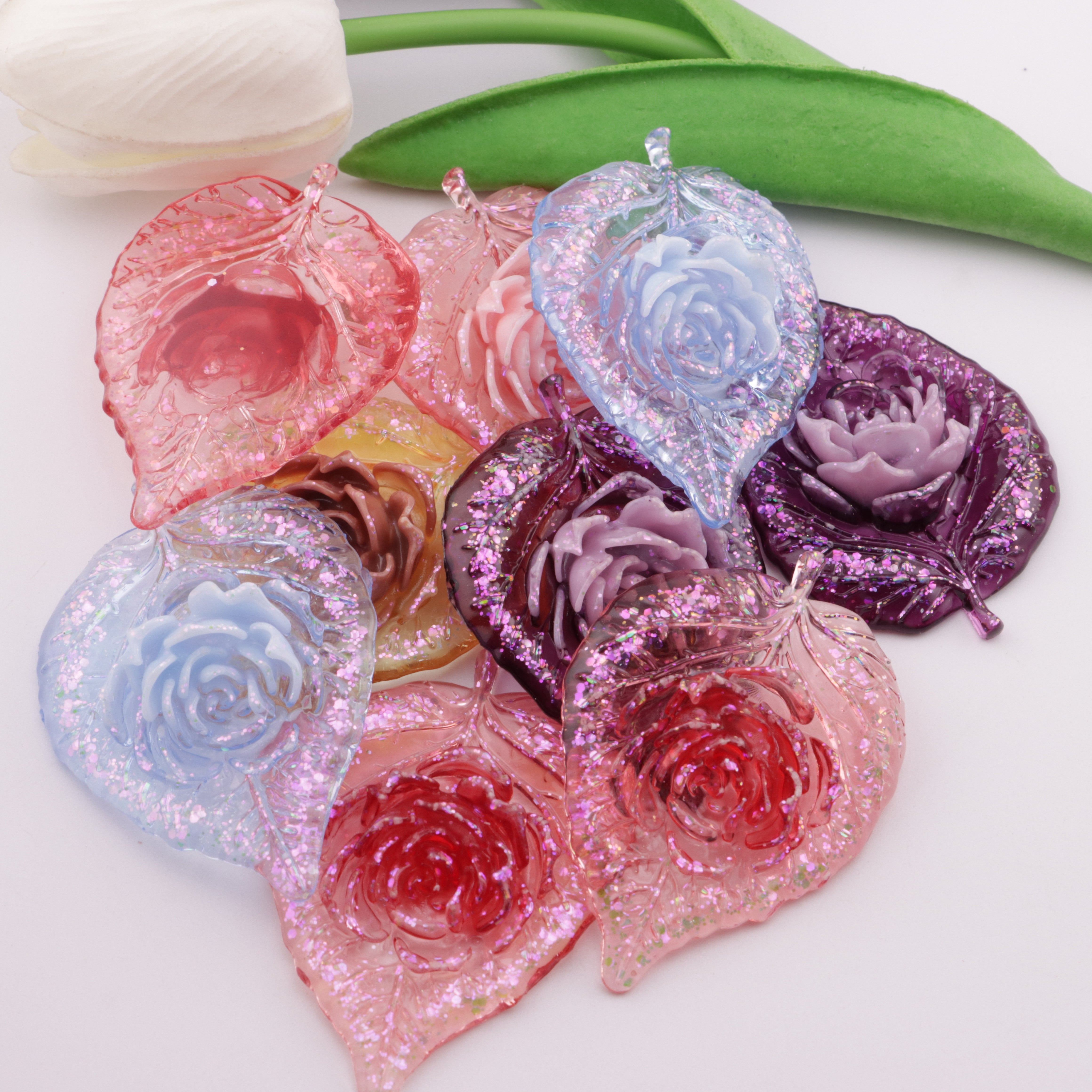 FS5348- 58*41Mm Luminous Leaf And Flower Charms