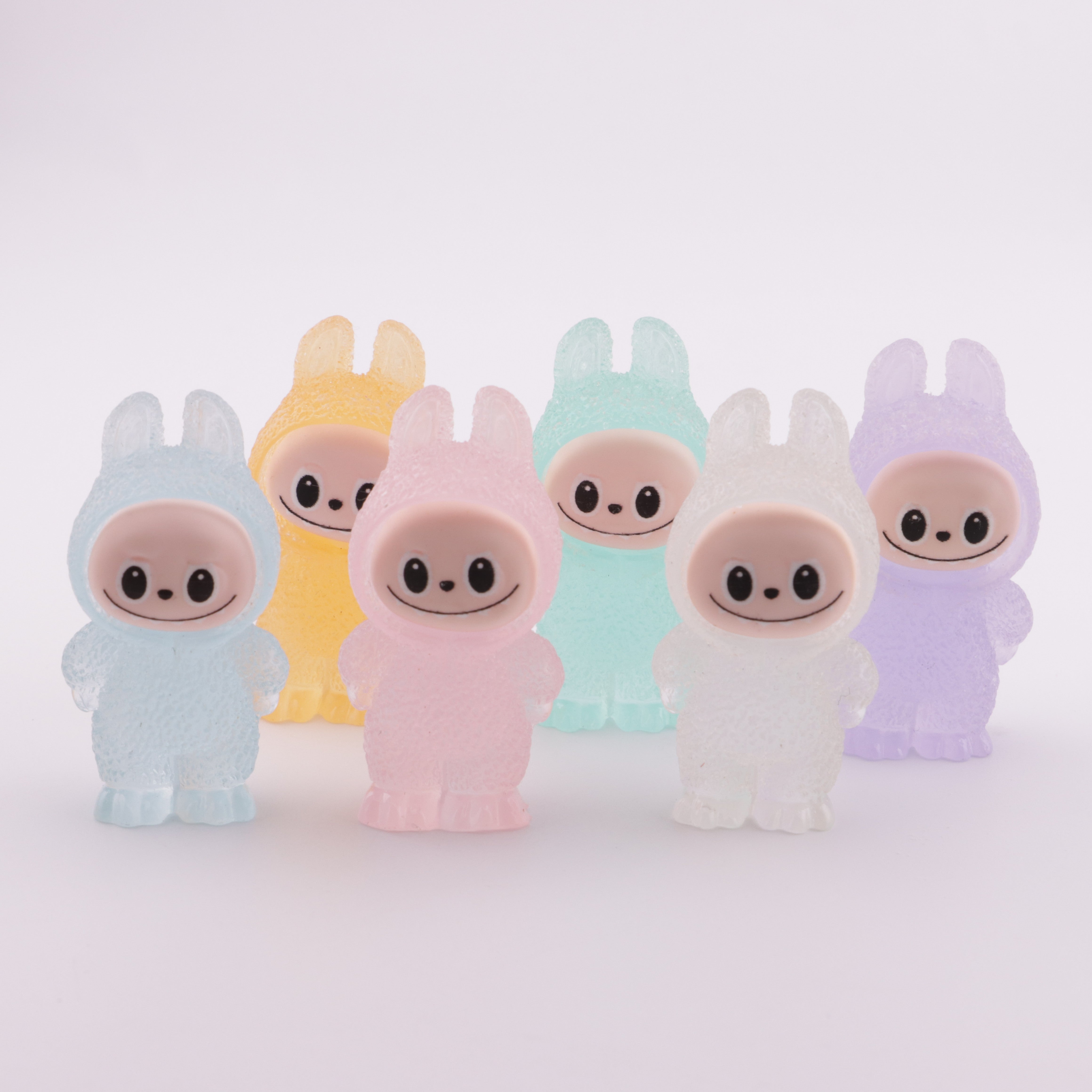 FS5753- Glow-In-The-Dark Labubu Pen Cap