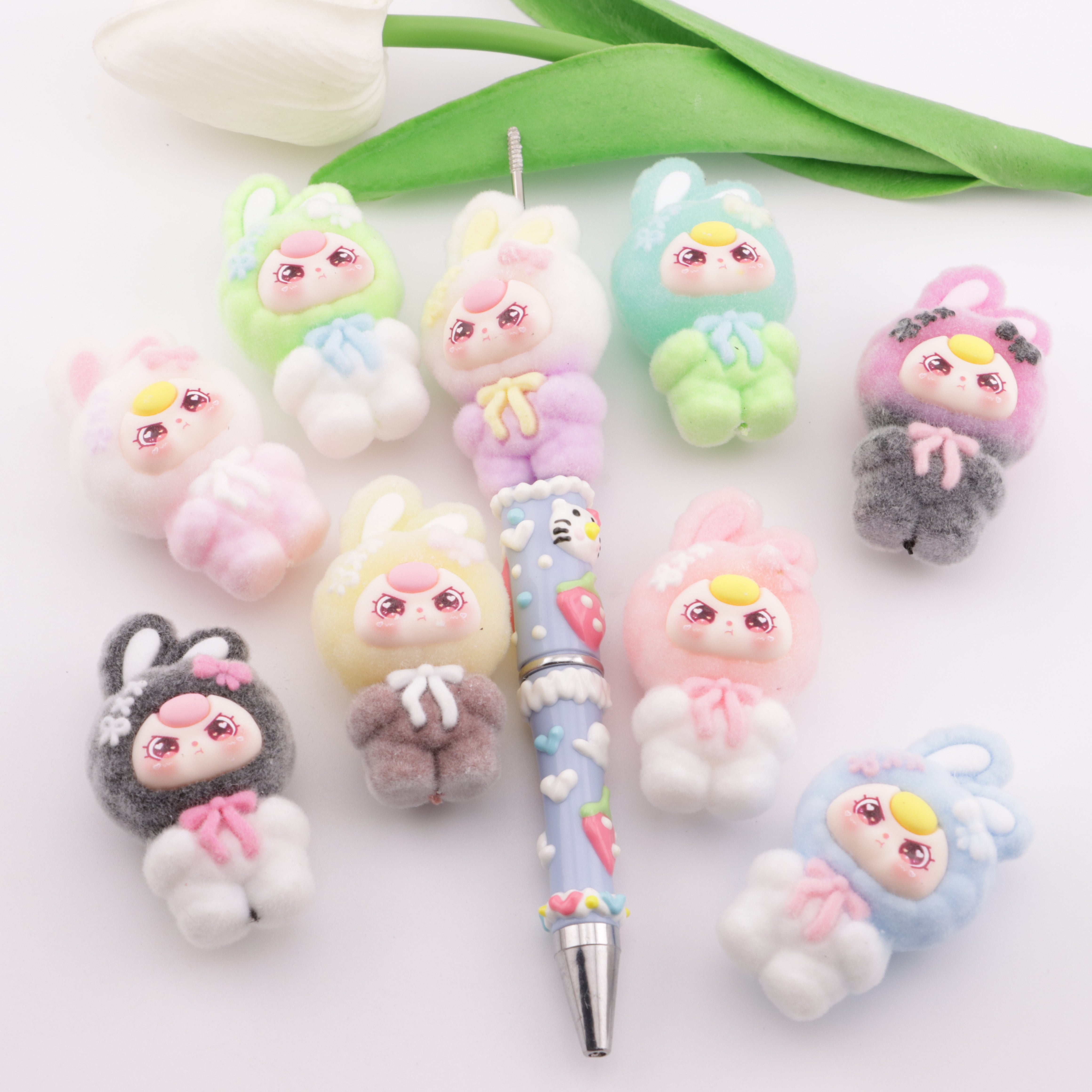 FS5195- Three-year-old Child's Rabbit Flocked Resin Beads