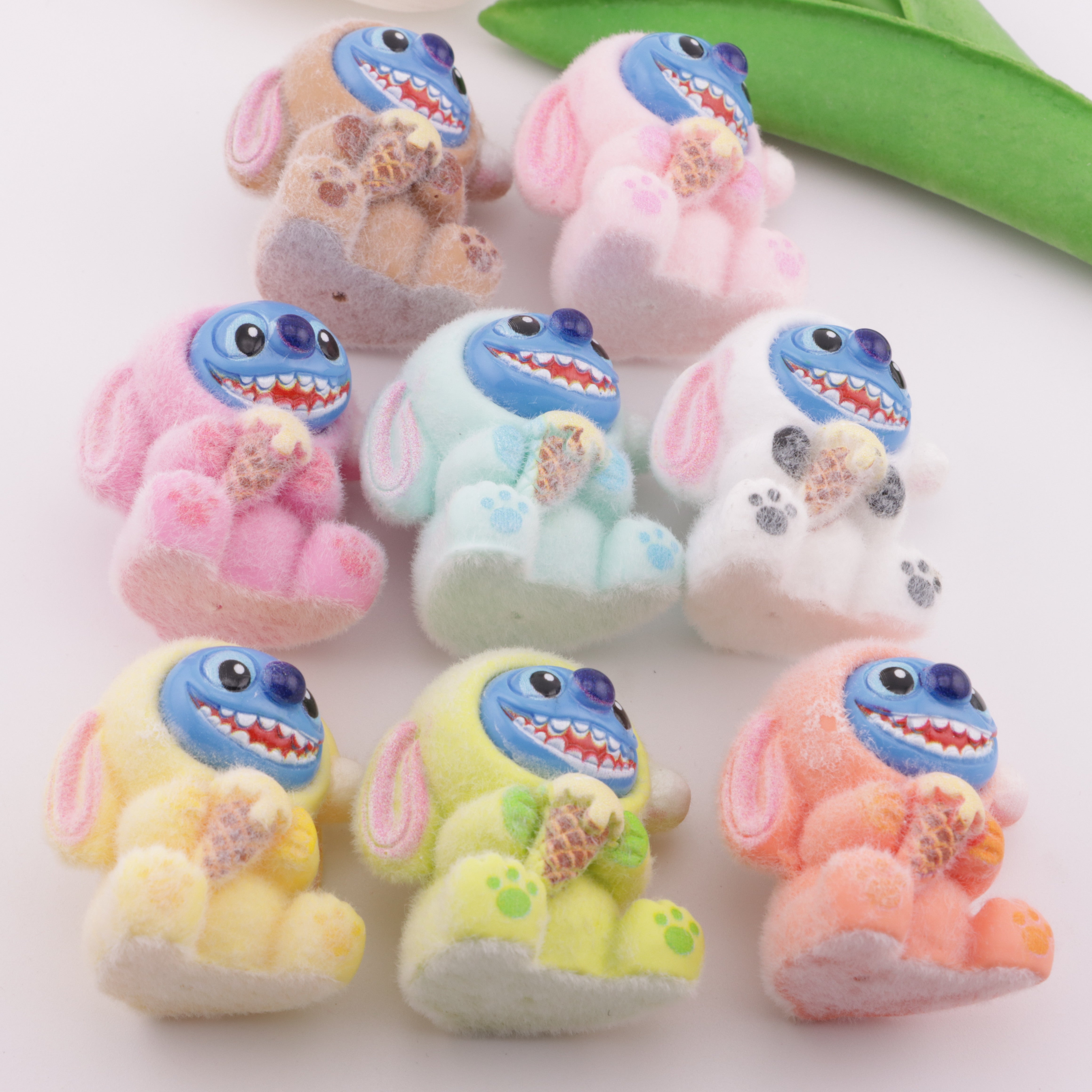 FS5560- Stitch Flocked Resin Beads (Through Holes)