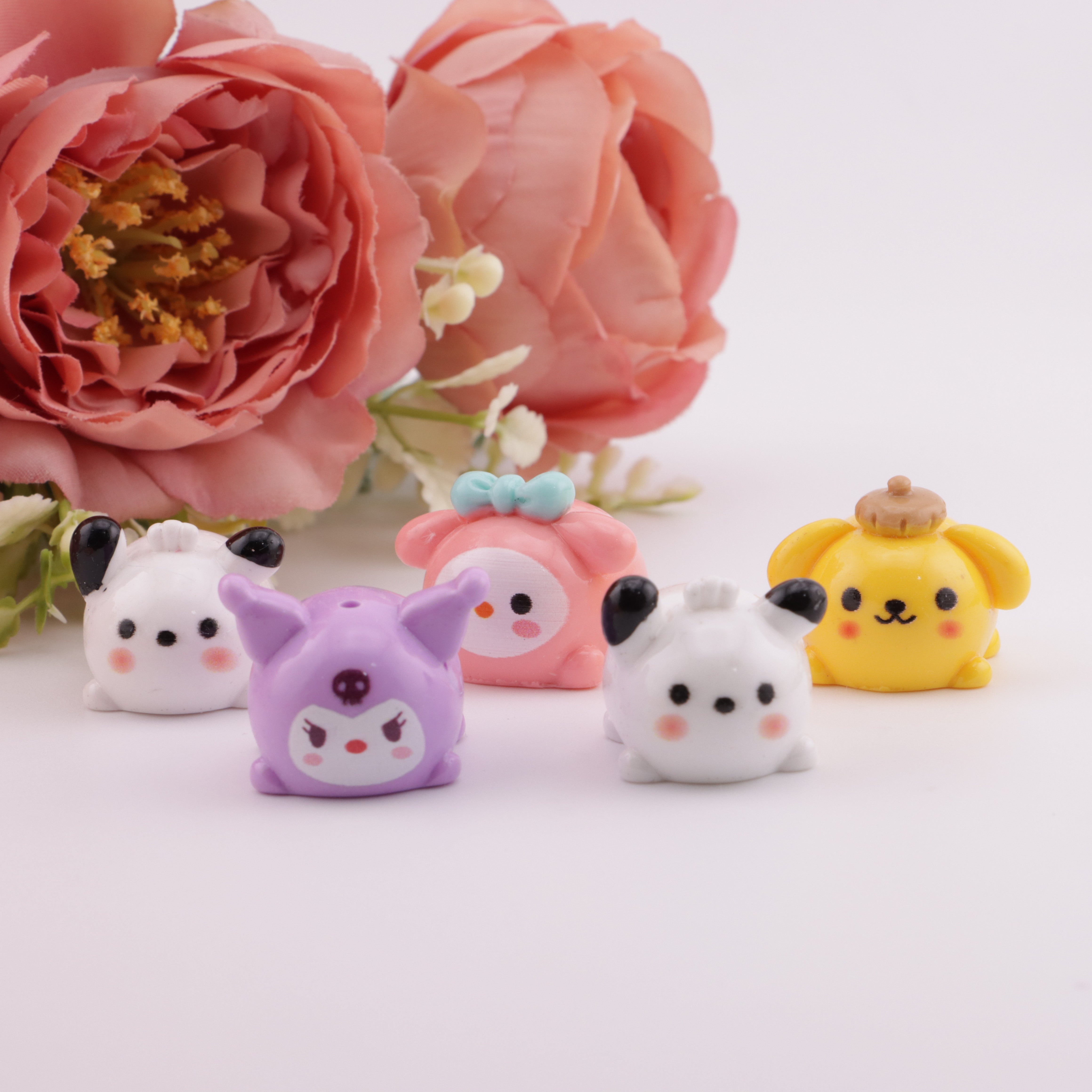 FS2818- Sanrio Resin Beads
