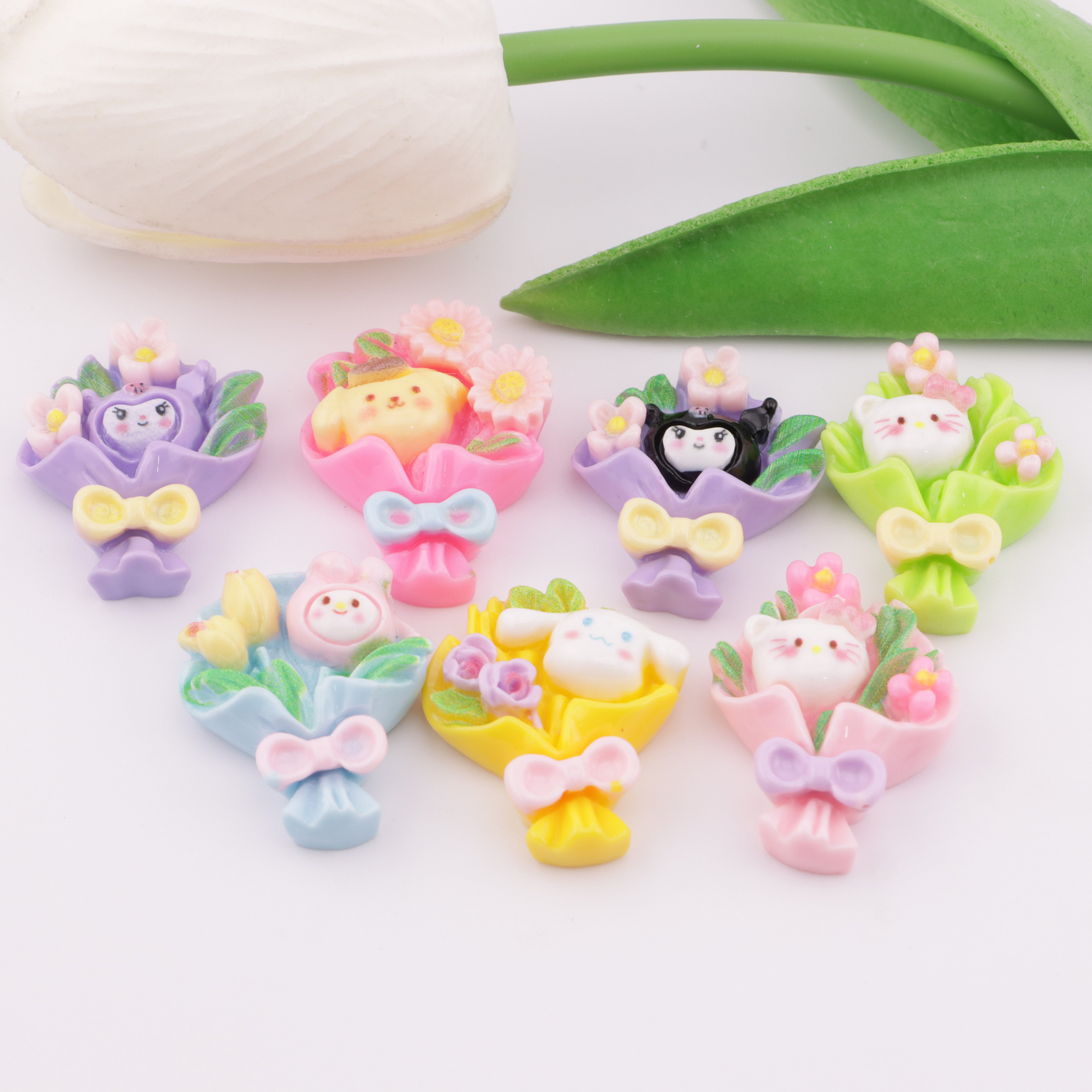 FS4831- Sanrio Resin Charms Resin Patches