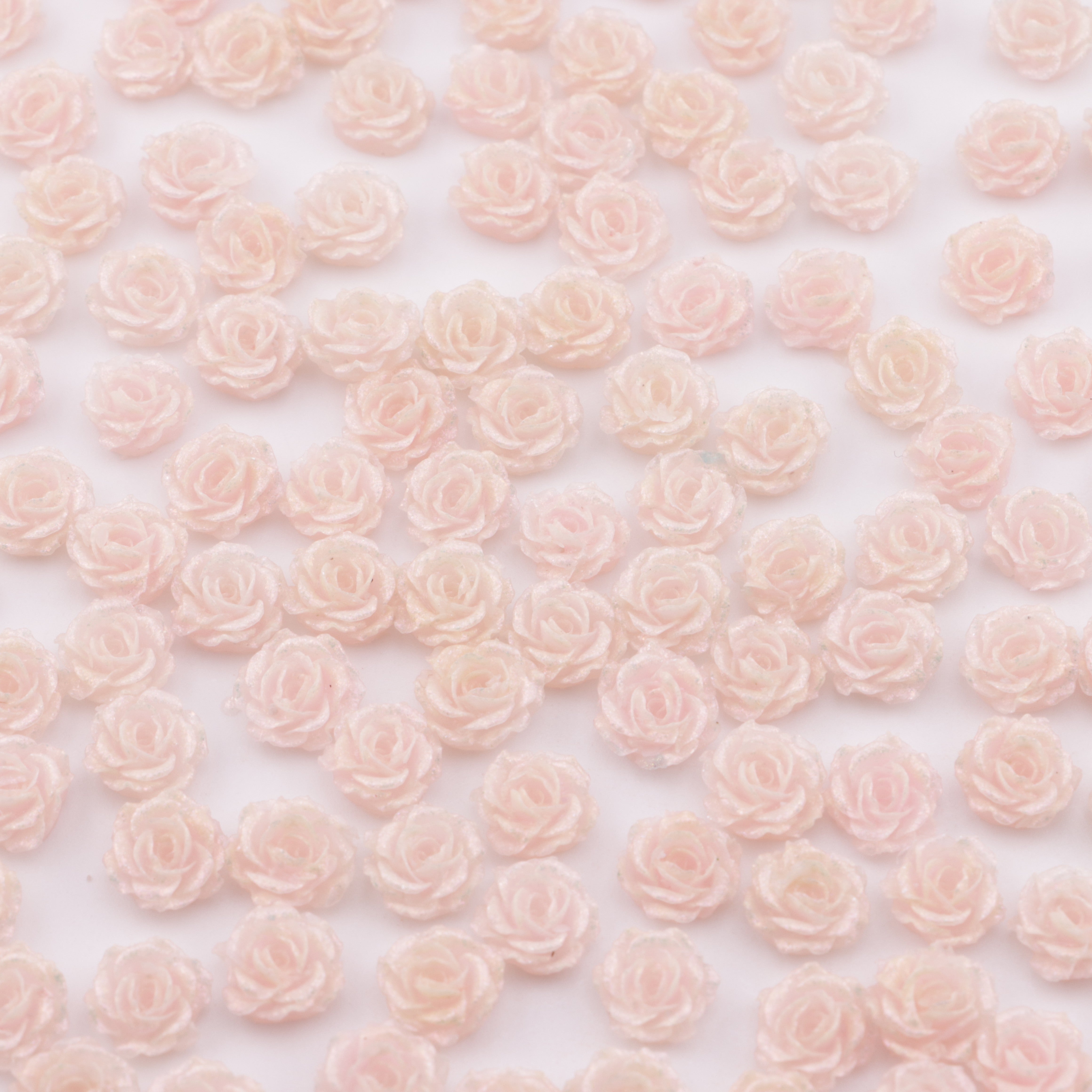 FS5062- 10mm Luminous Soft Flower Charms