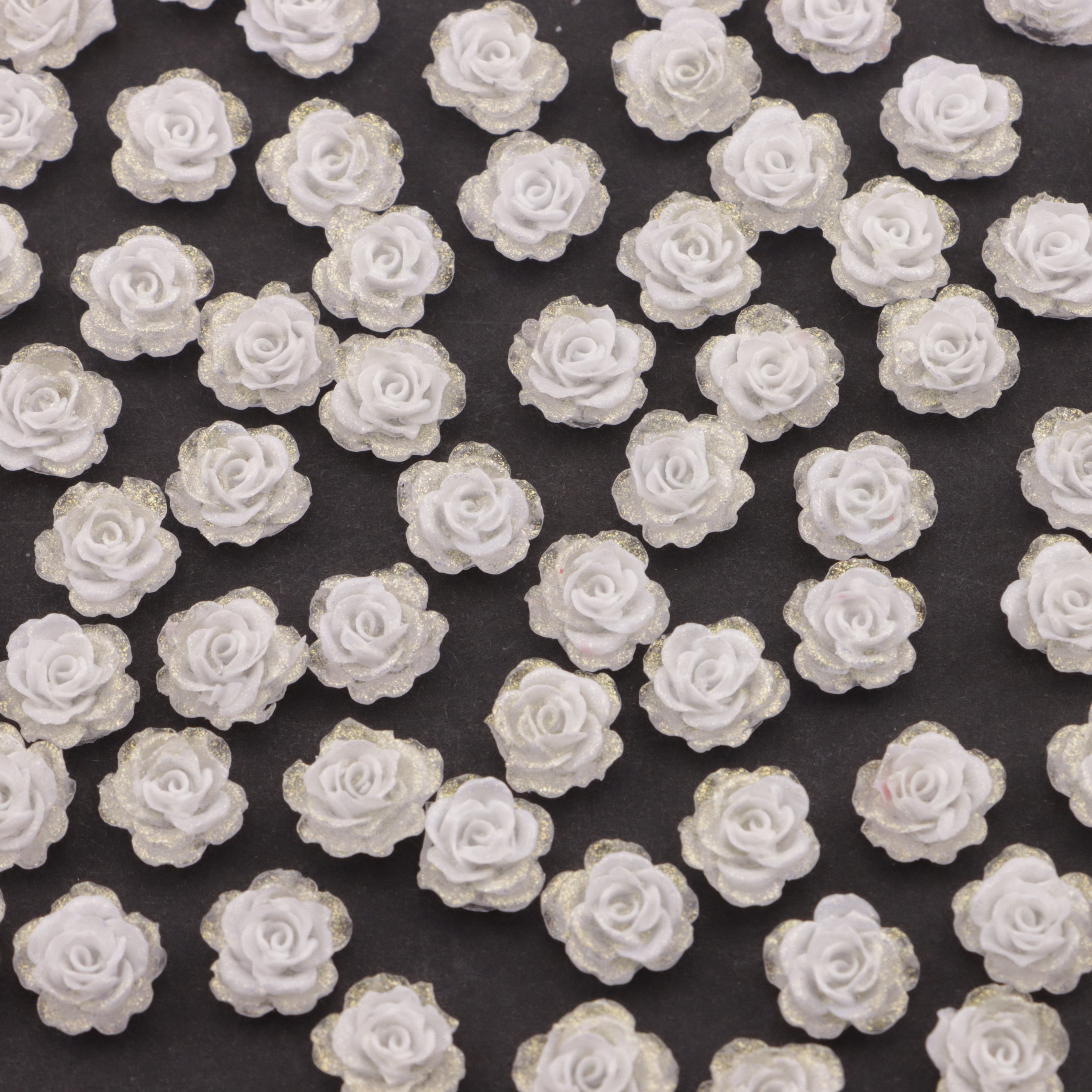 FS5247- 10mm Luminous Soft Flower Charms