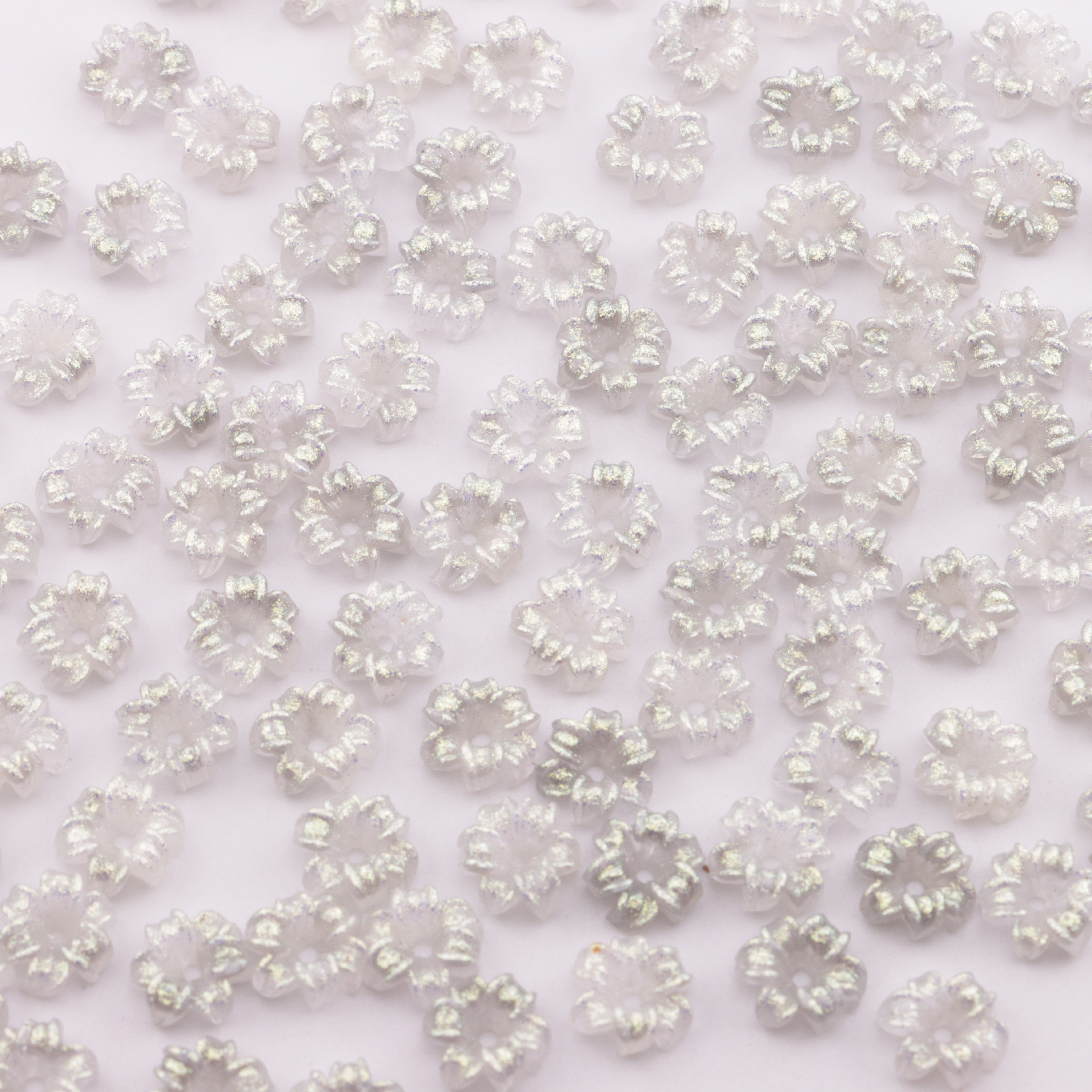 FS5173- 10mm Soft Flower Charms Narcissus Soft Flowers With Holes Luminous Glow