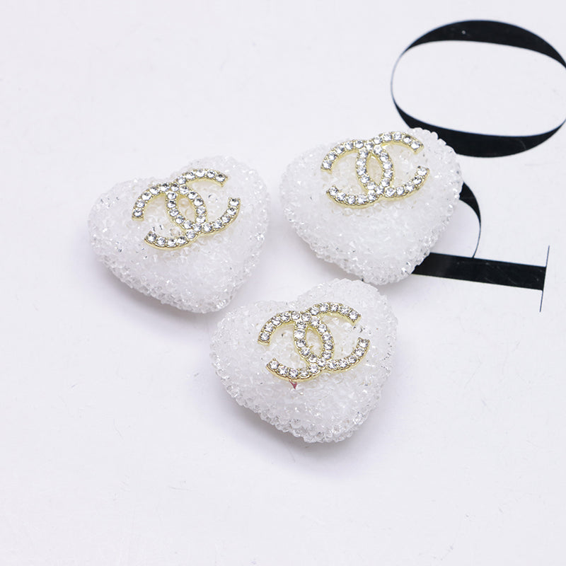 FS4942- 2.5×2.3 Cm Cc Heart-Shaped Granulated Suga
