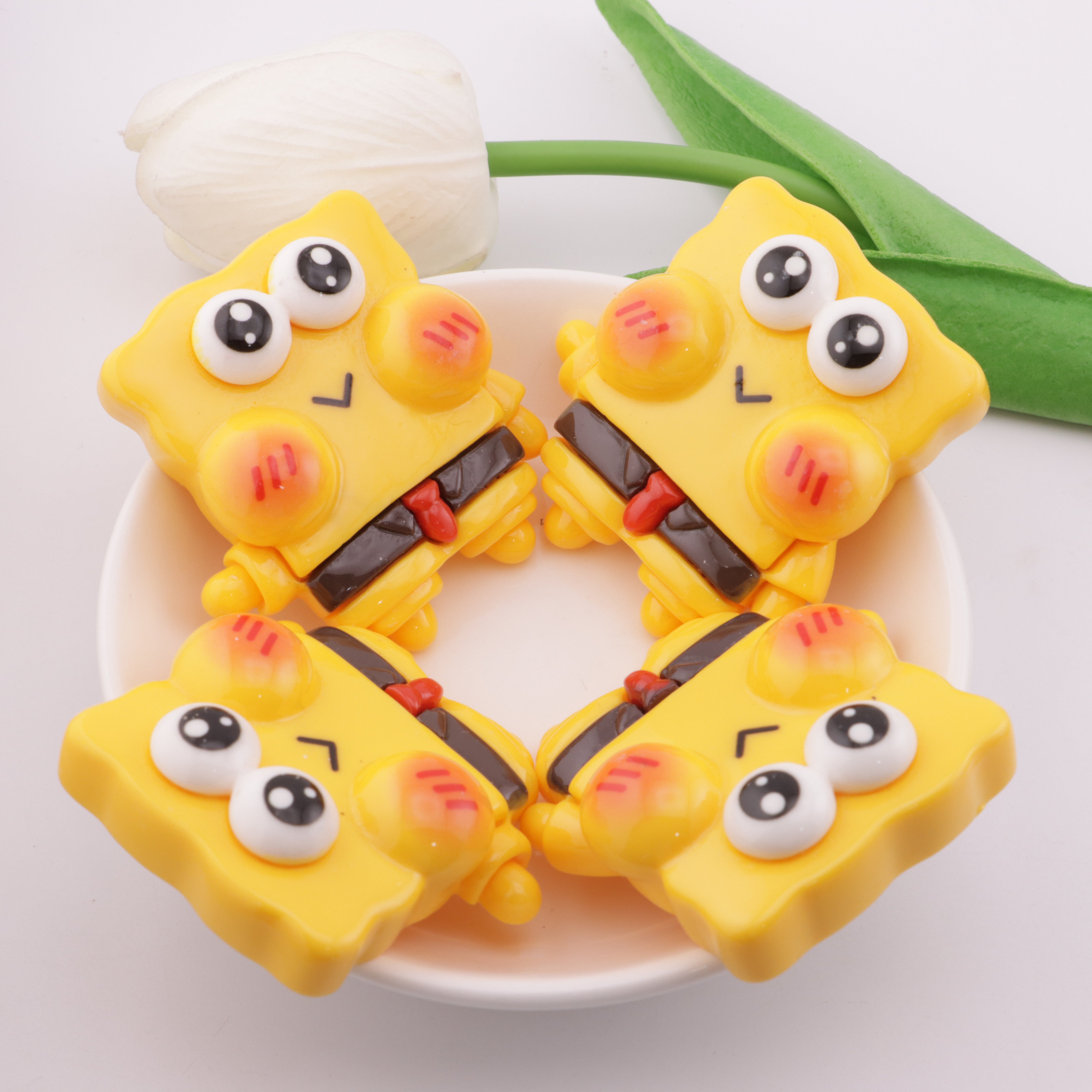 FS5701- SpongeBob Cream Resin Patches