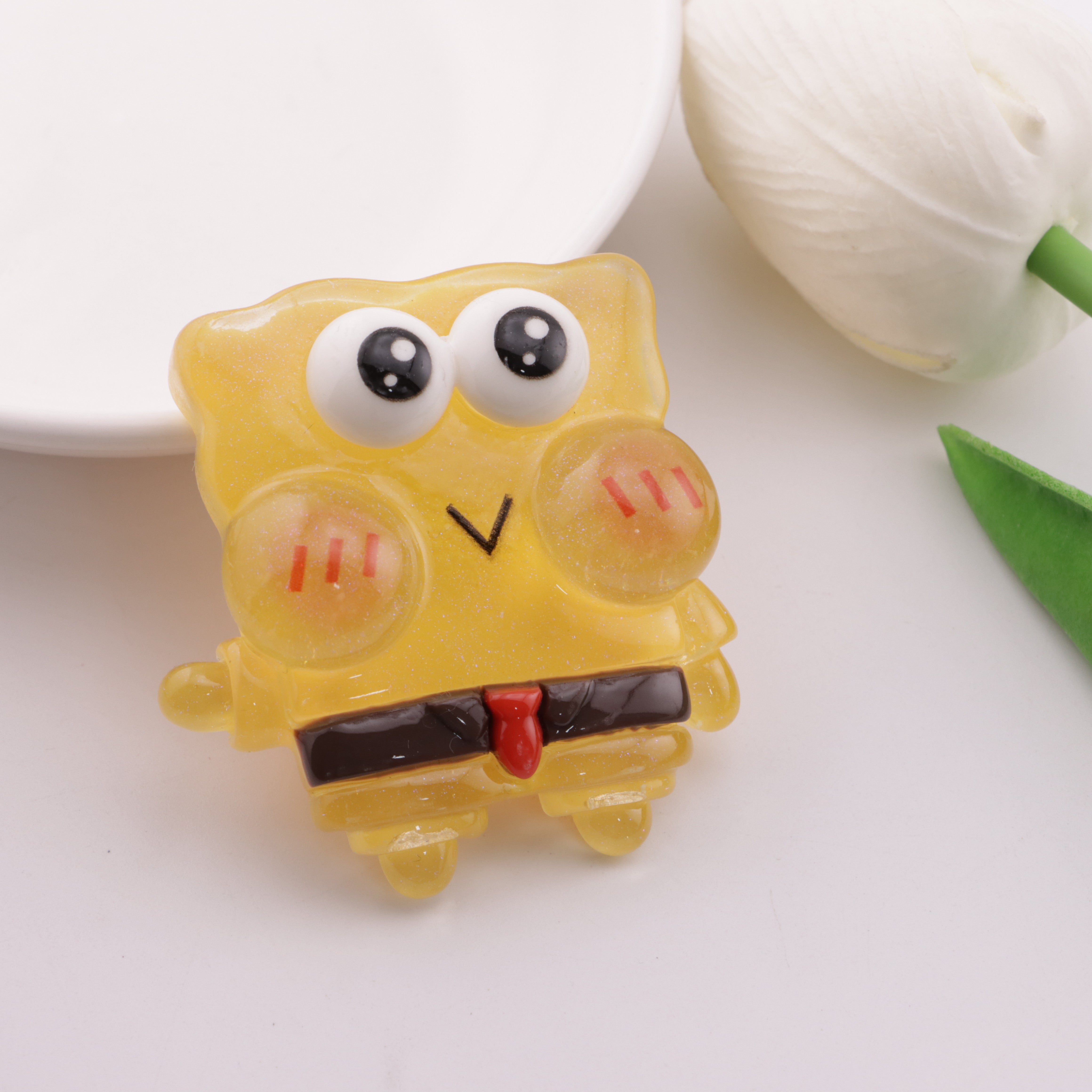 FS5700- Spongebob Resin Patches Luminous Glow