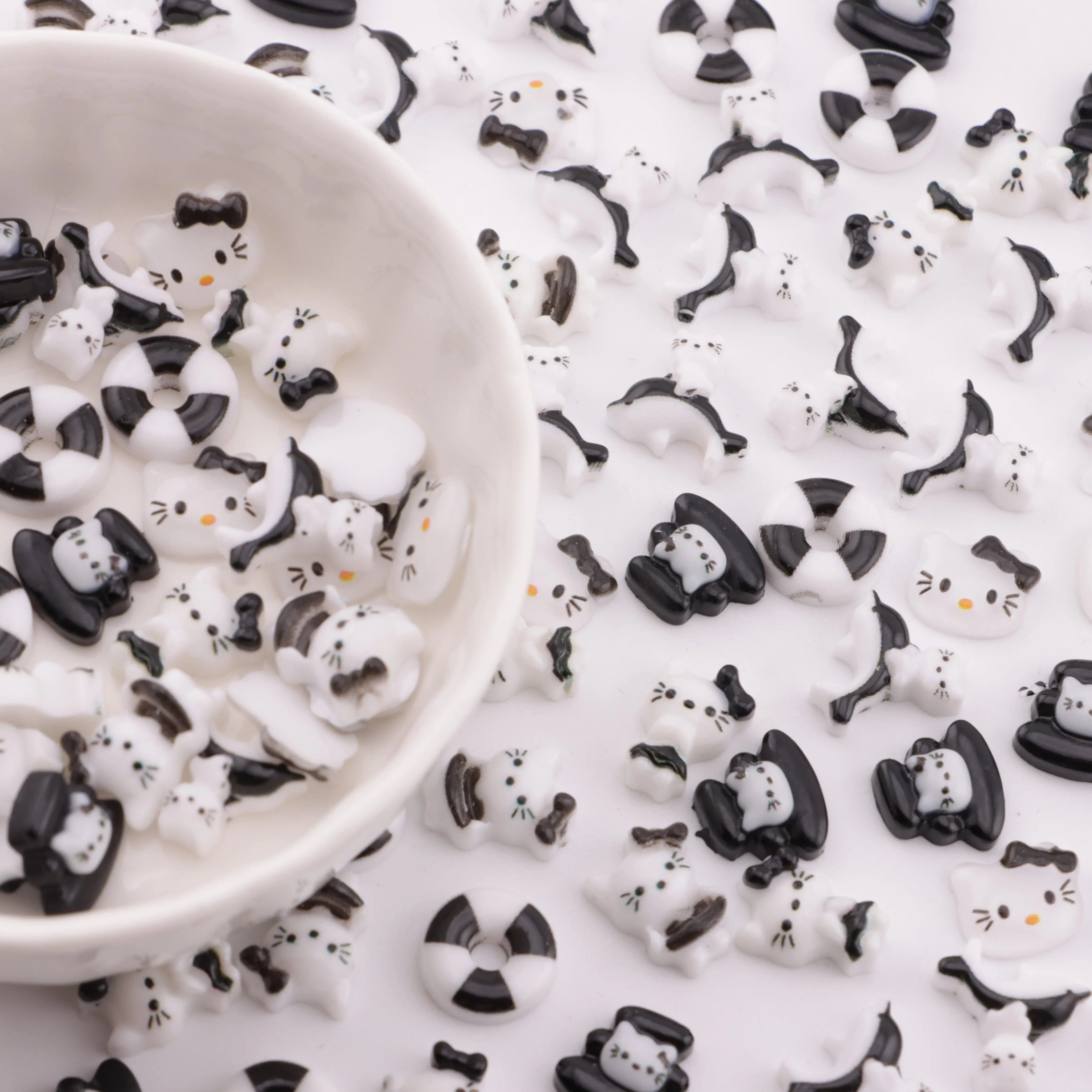 Mixed Style Black And White HK Charms Mixed Style Black And White Kitty Series Patches Zoe's DIY Shop