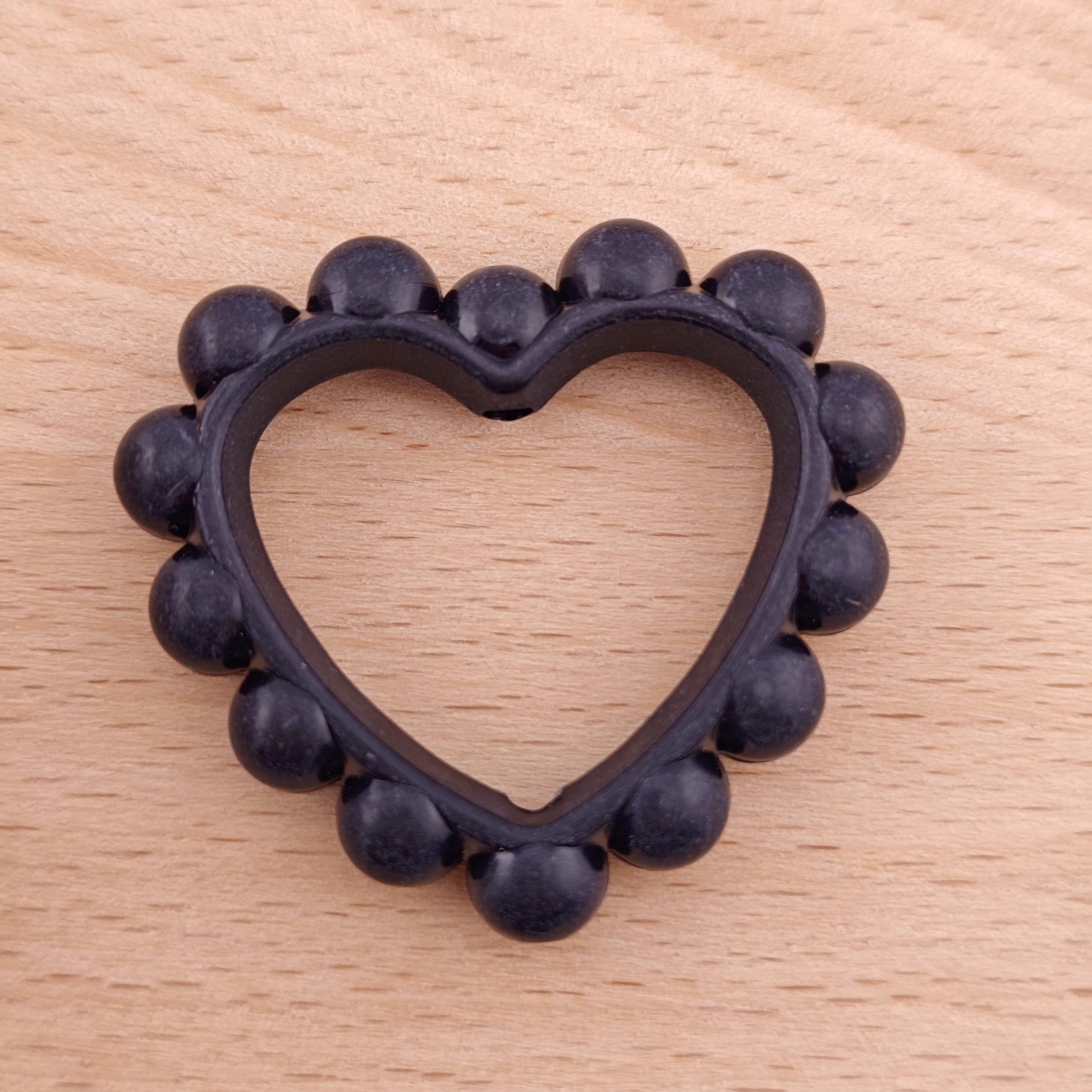 FS0846- 39MM Heart Frame Based beads Fit for Beadable Pens