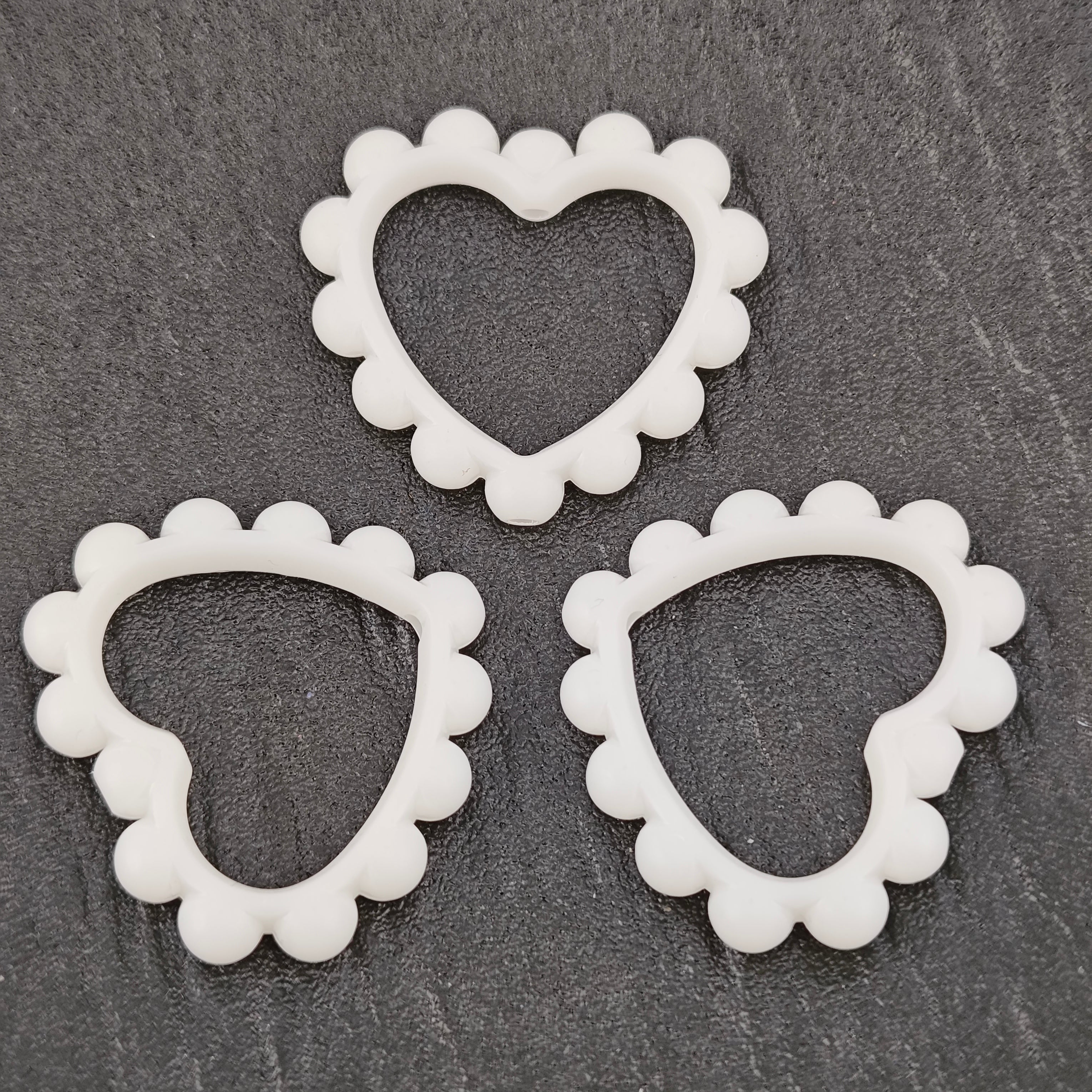 FS0846- 39MM Heart Frame Based beads Fit for Beadable Pens