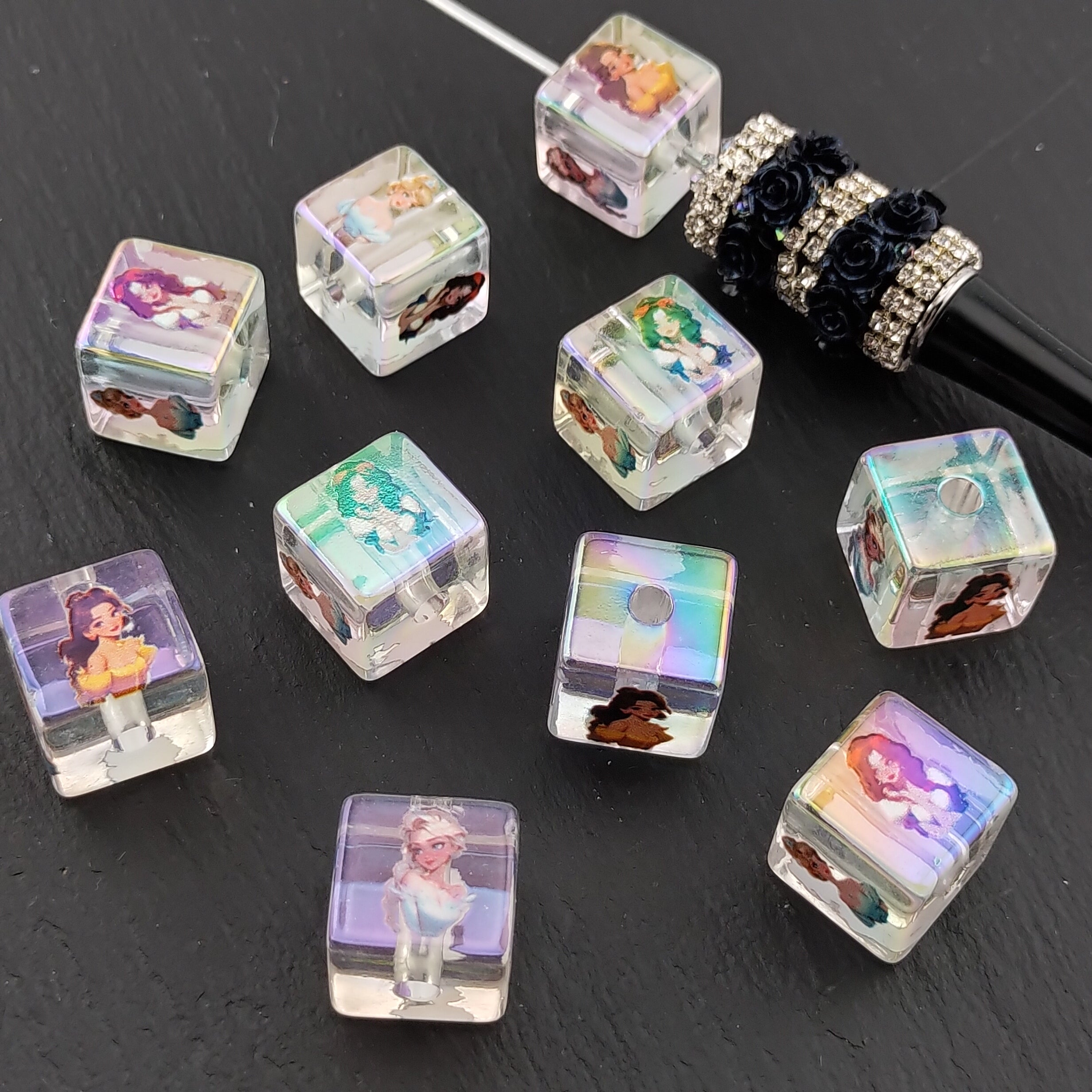 FS2048- 10PCS Cube Princess print Beads Fit For Beadable Pens