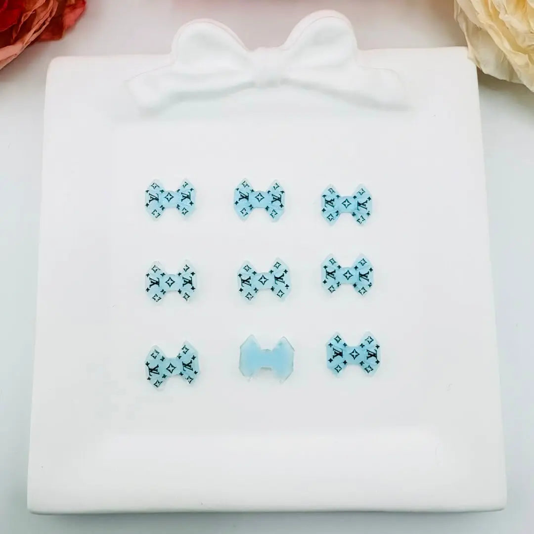 PP10193-About 10×11mm LV Nail Charm Zoe DIY Wholesale