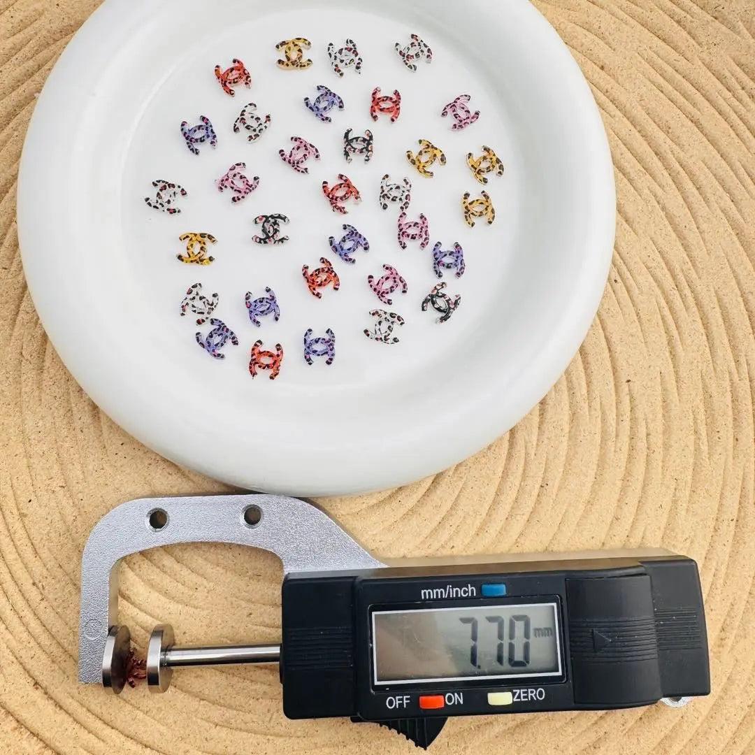 PP10718-About 8mm C Leopard Printed Nail Charms Zoe DIY Wholesale