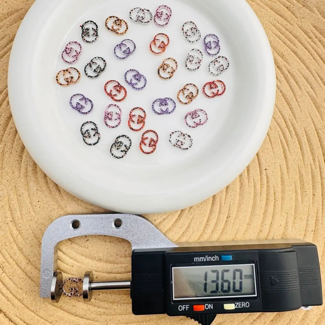 PP10719-About 4×14mm G Leopard Printed Nail Charms Zoe DIY Wholesale