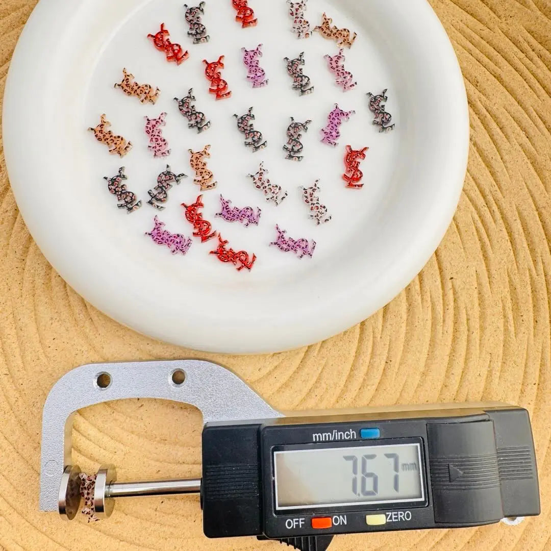 PP10720-About 8×14mm YSL Leopard Printed Nail Charms Zoe DIY Wholesale