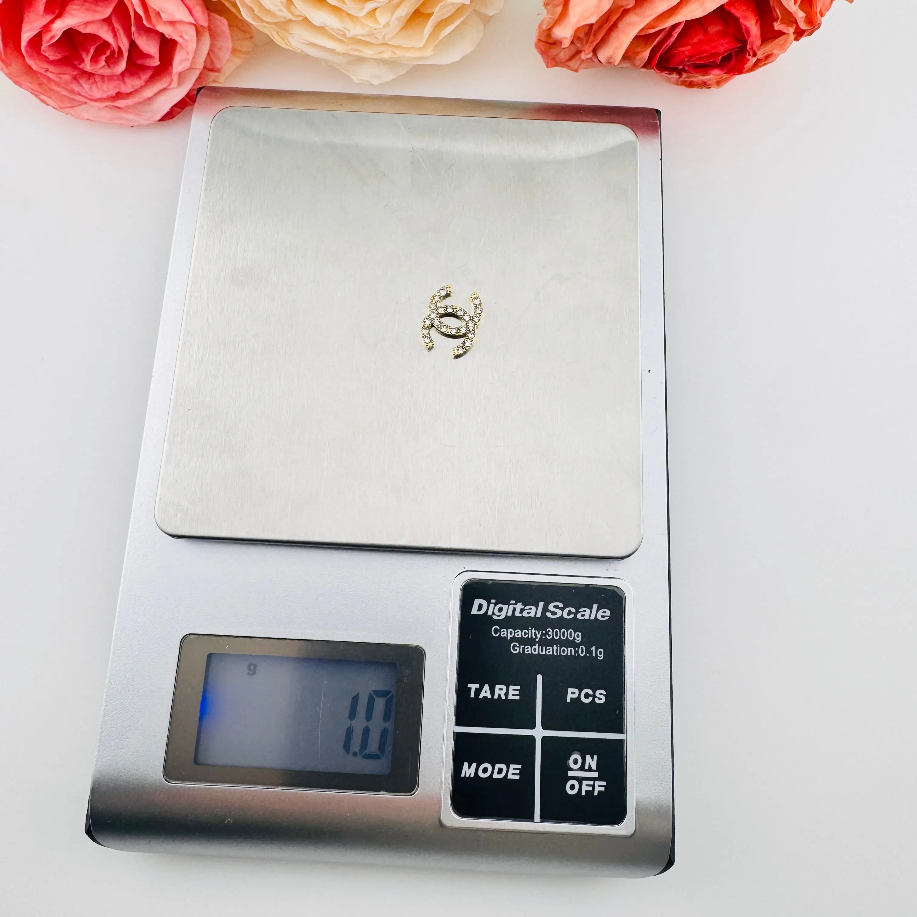 PP18322-About 15×11mm  Rhinestone Metal Charms As Picture Show Zoe DIY Wholesale