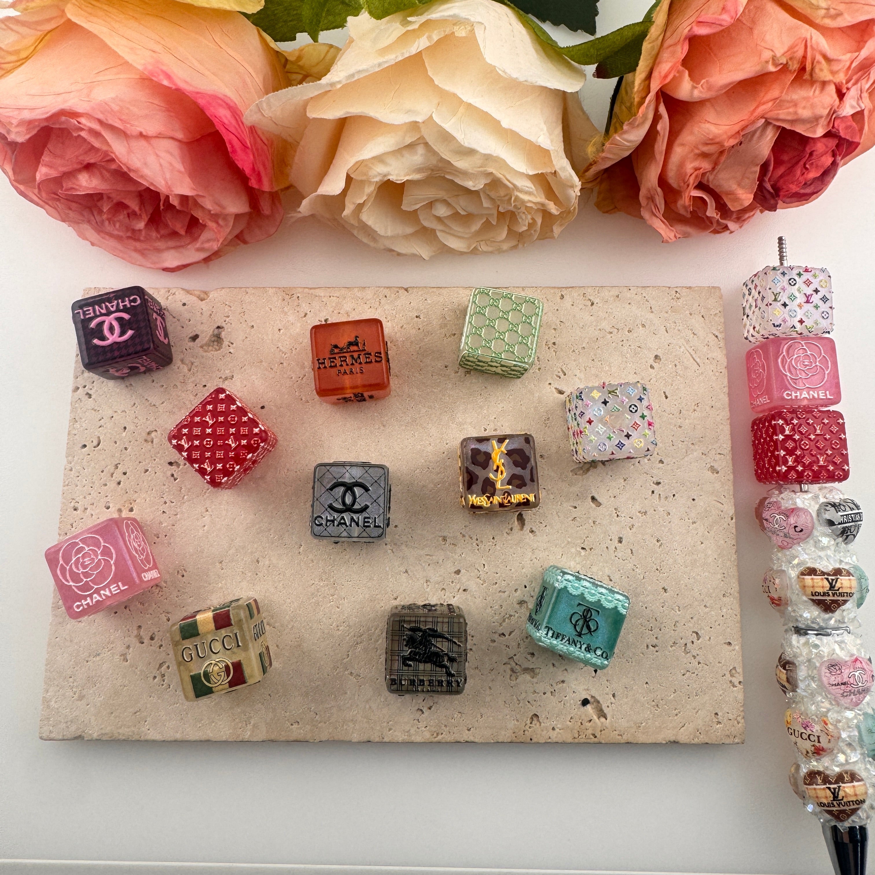 PP19116-About 16mm Mixed Printed Cube Acrylic Beads Zoe DIY Wholesale