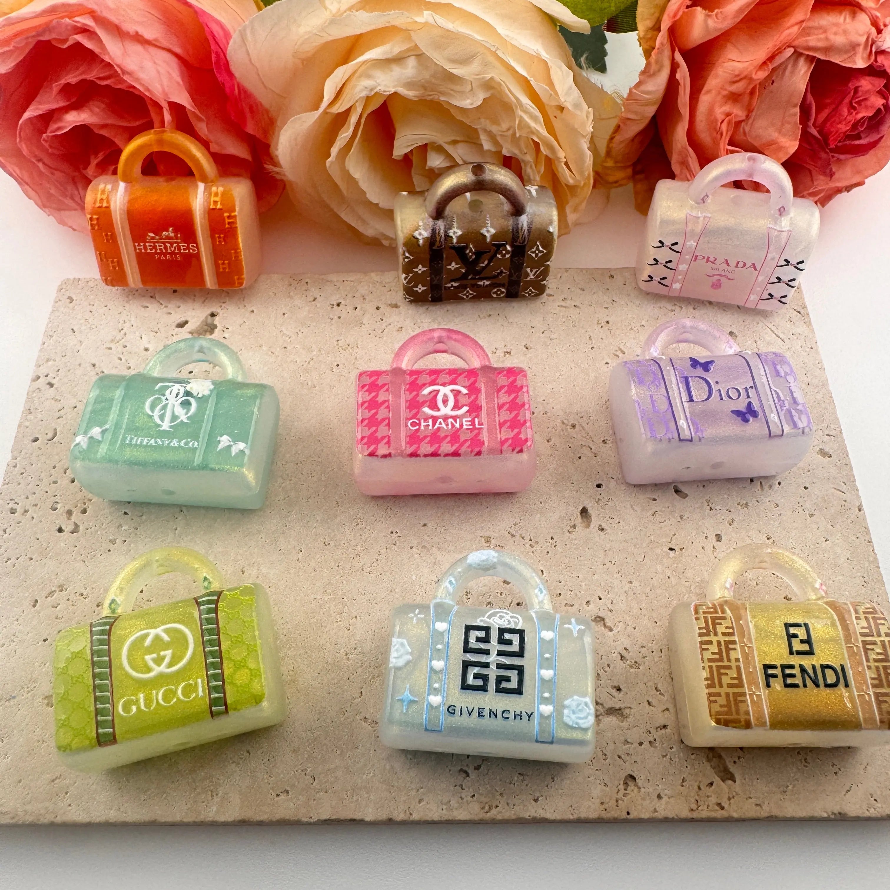 PP19177-About 30*30mm Handbag Design Acrylic Beads