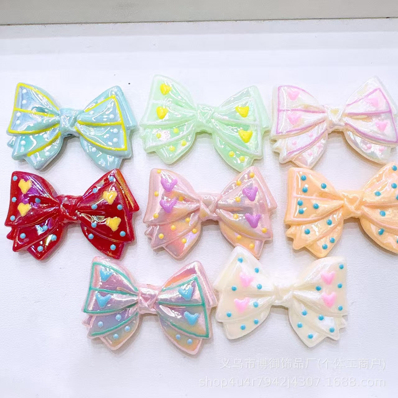 FS4325- 44*29.5mm Hand-painted Beads Of Glow-in-the-dark Bows