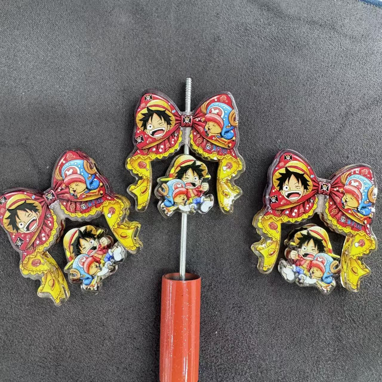 Monchi D.Luffy and Tony Tony Chopper Acrylic Bow Beads