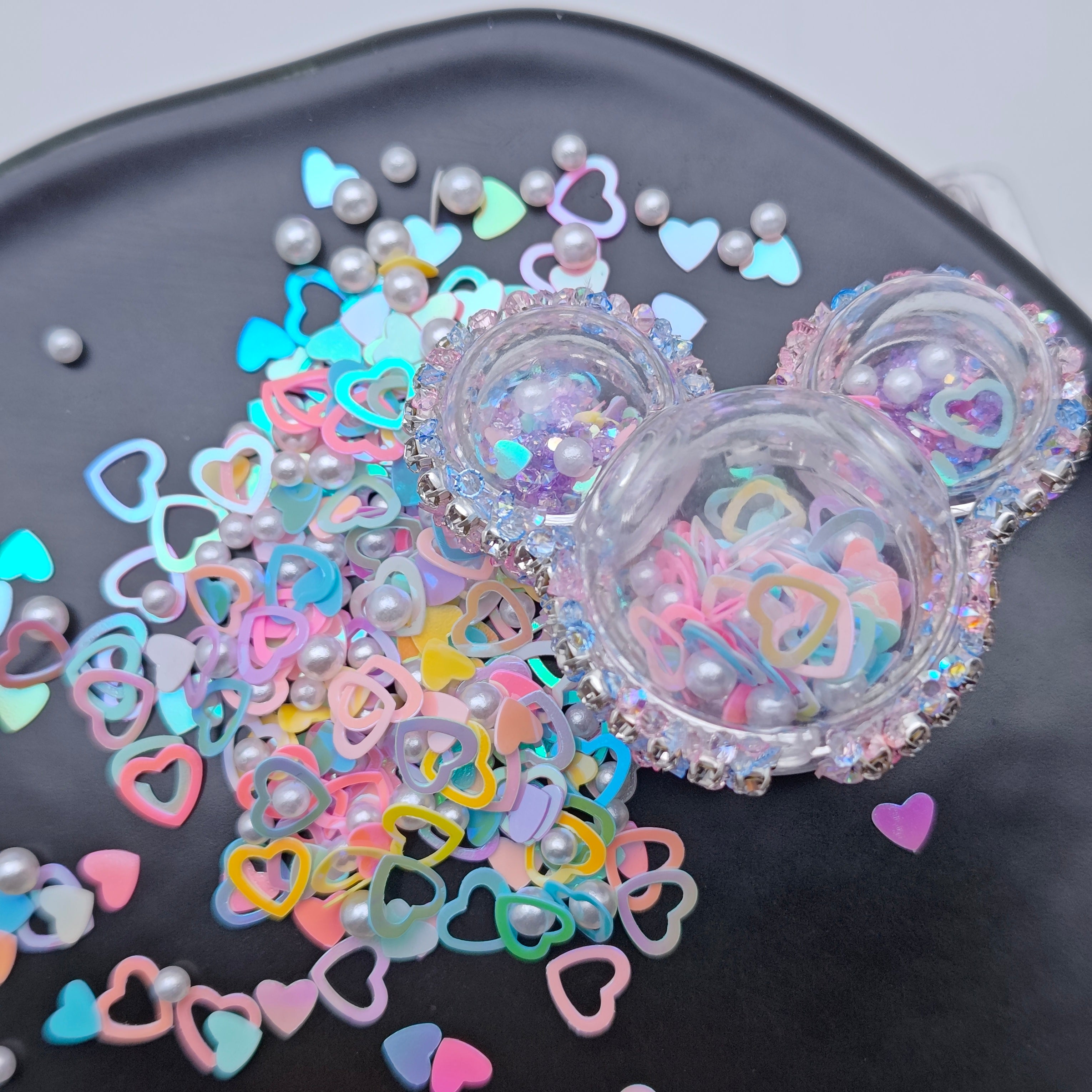 FS5333- 3mm - 7mm Mixed Refills, Love - Shaped Glitter + Pearls, Filler