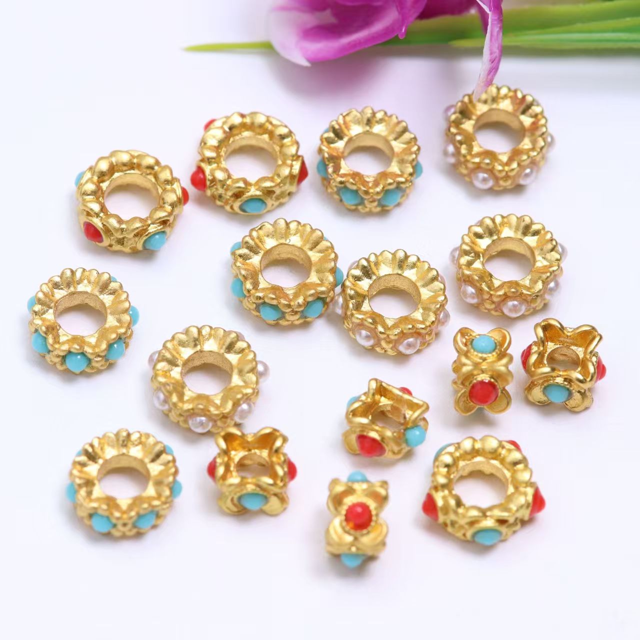FS5140- 16mm Metal Beads With Inlaid Pearl Spacers