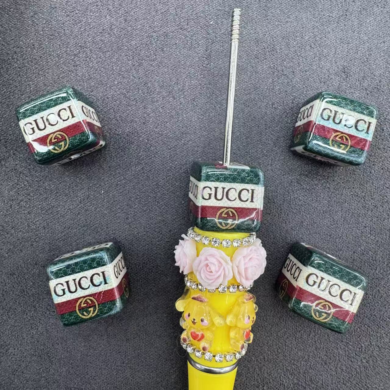 Cube Acrylic Beads