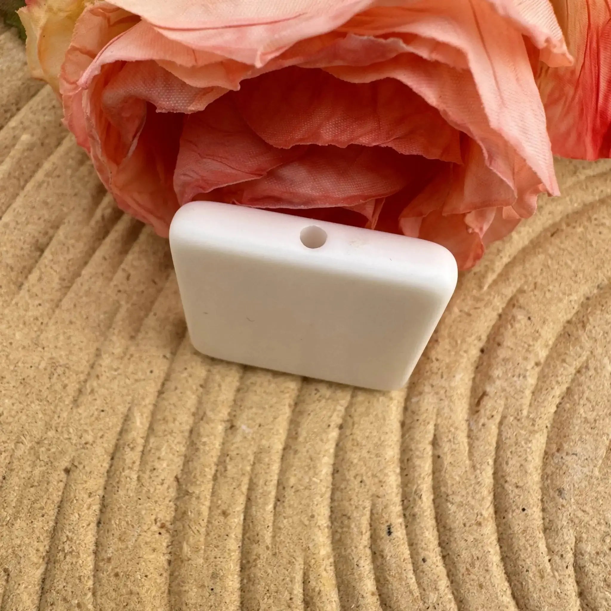 FS0116-30MM Square Based Beads -Zoe DIY Wholesale
