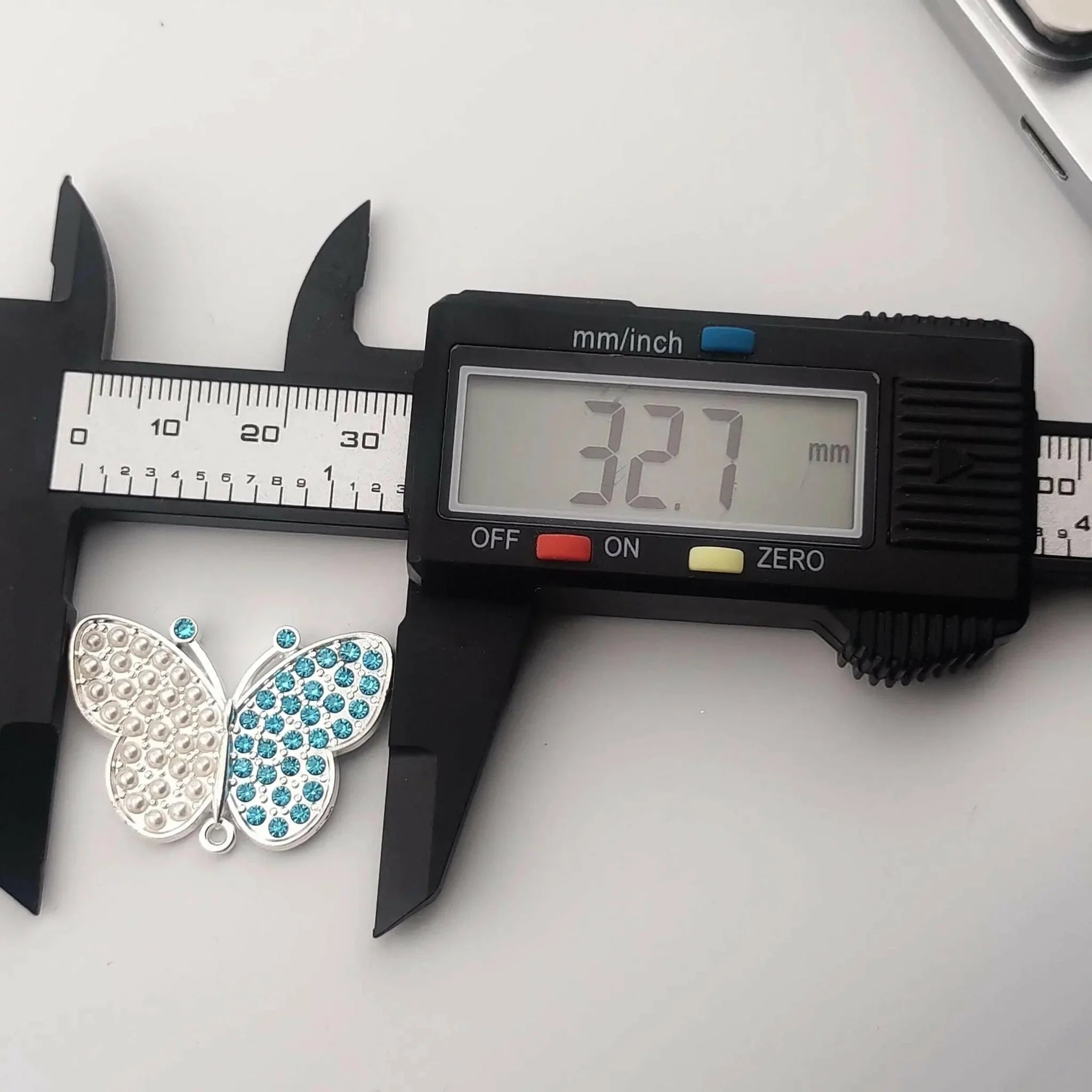 FS0317-33MM Butterfly With Diamonds and Pearls Fancy Charms Accessories For Making Fancy Beads -Zoe DIY Wholesale