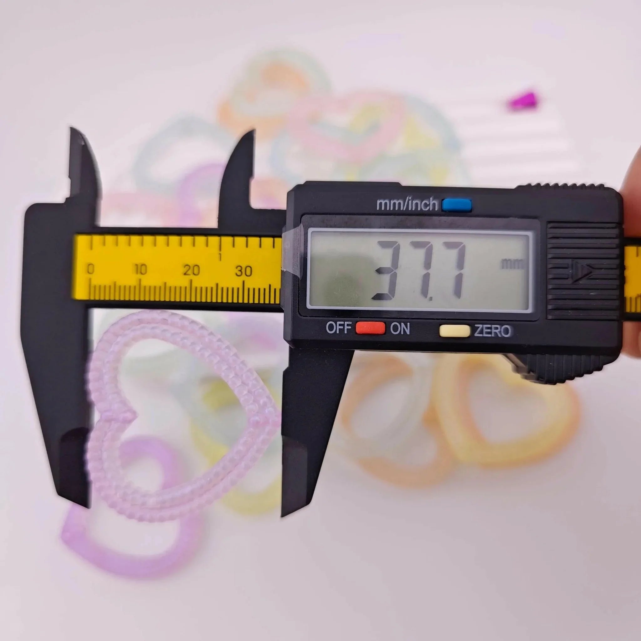 FS0469-38mm Mixed Color Glowing Heart Bead FrameFit For Beadable Pens -Zoe DIY Wholesale