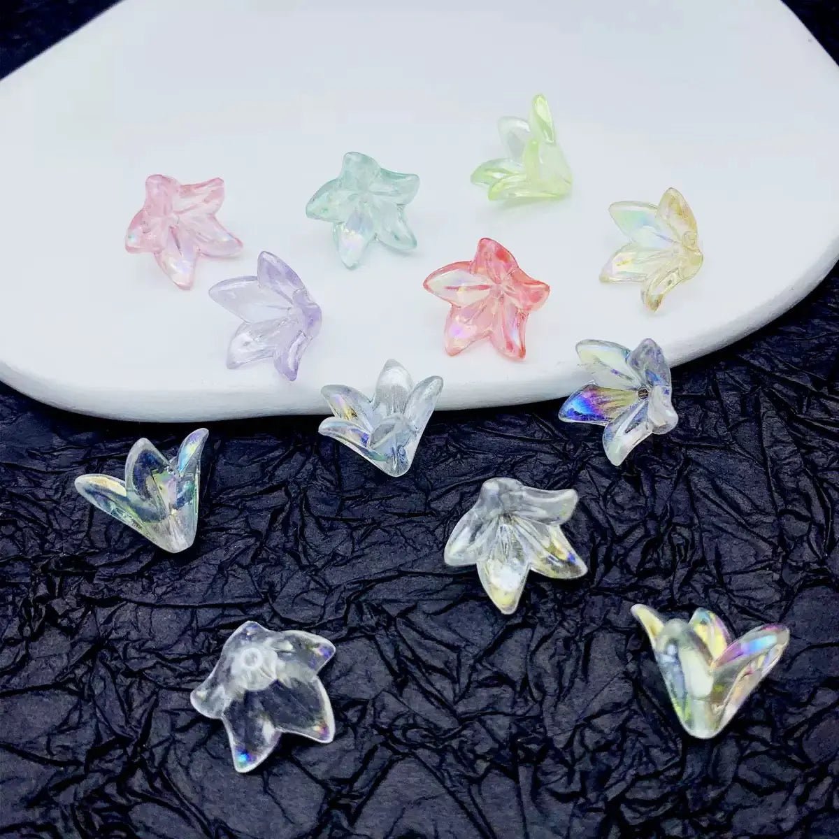 FS10026-12.5×16.5mm Lily Flower Acrylic Beads For Making Car Hanger -Zoe DIY Wholesale
