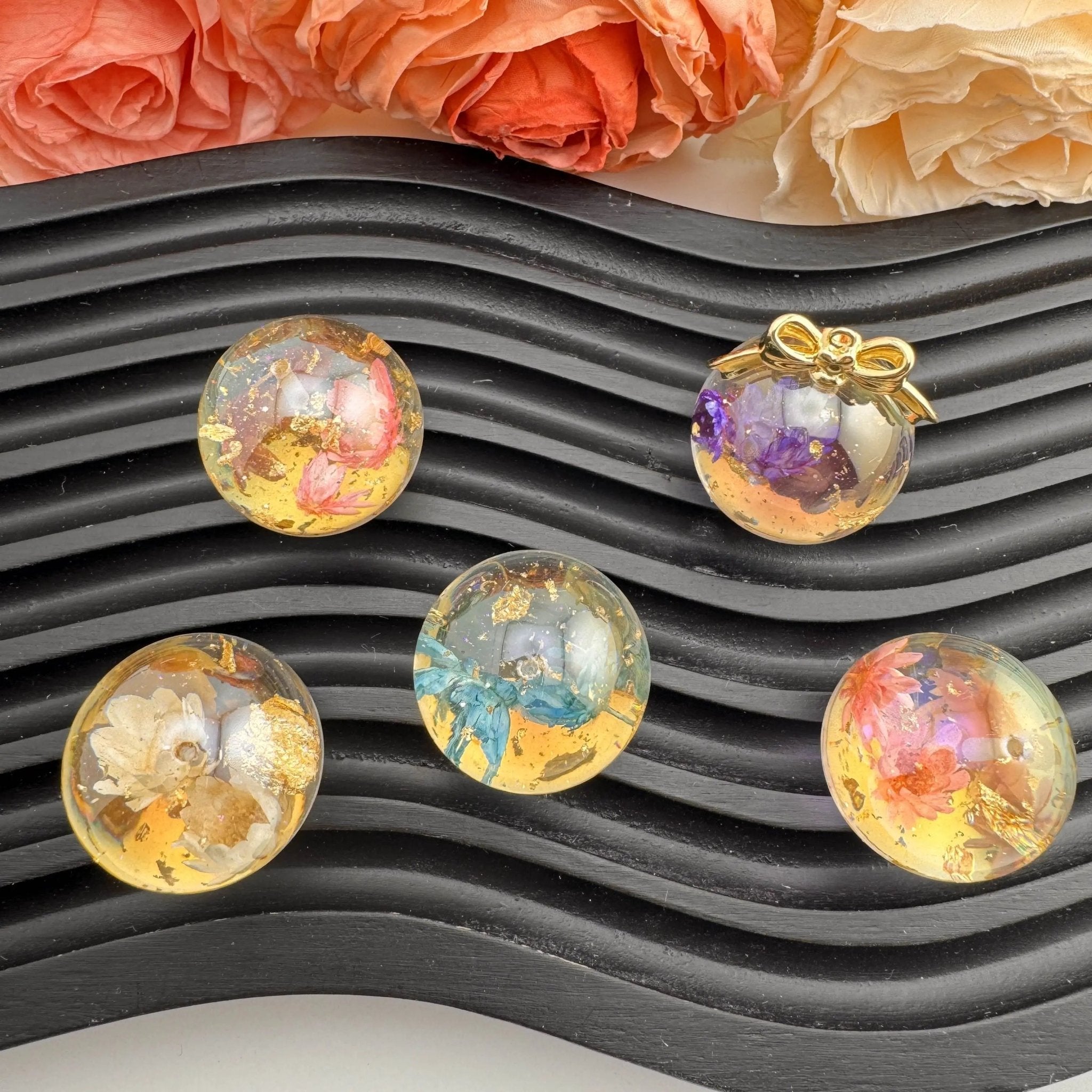 FS10064-25mm UV Coating Flower Resin Beads For Pendant Making -Zoe DIY Wholesale